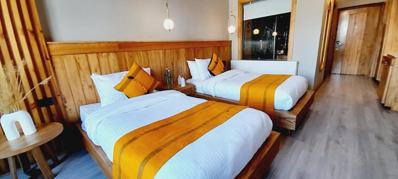 Deluxe Twin Room - Photo 14