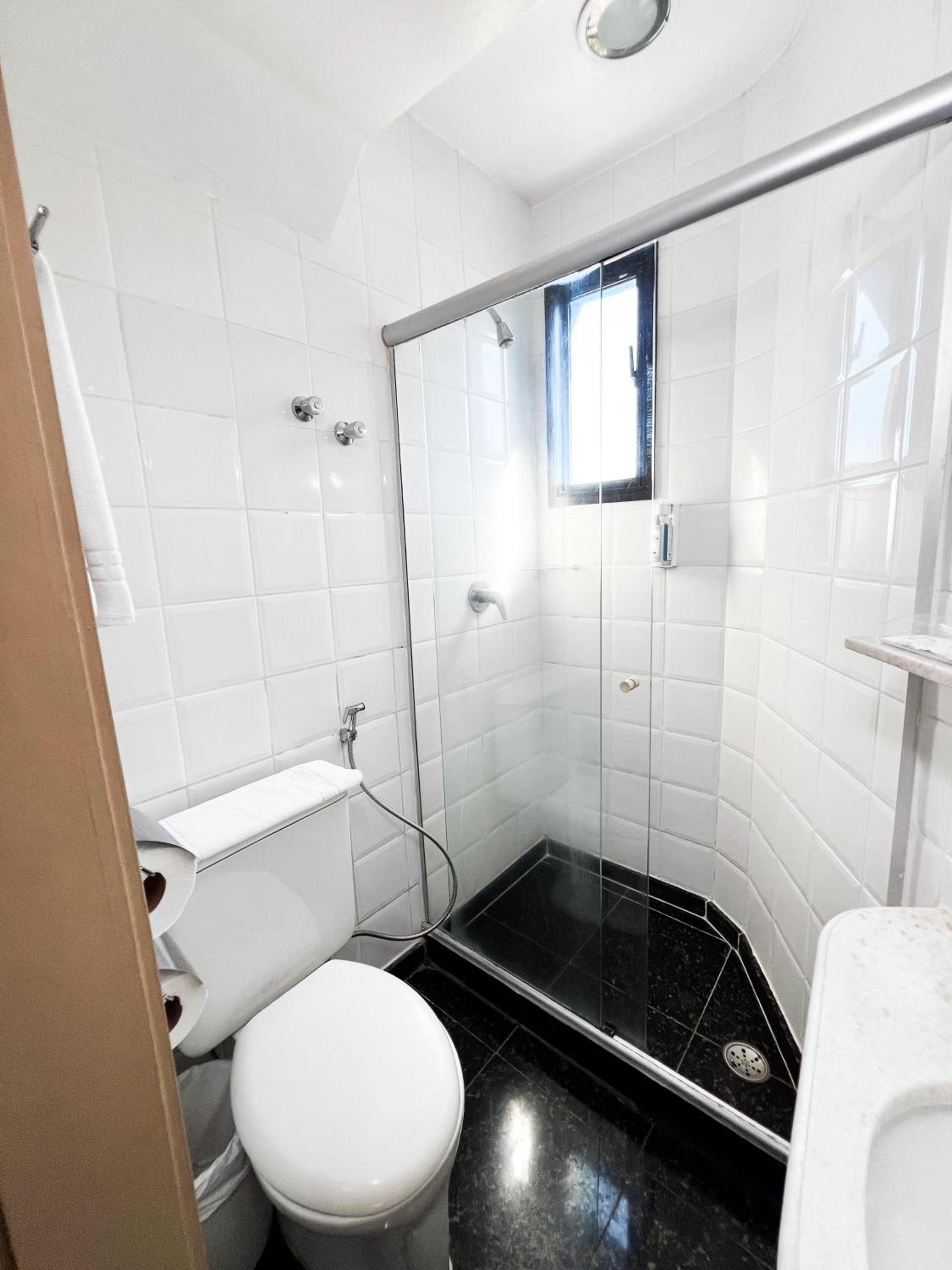Double Room - Photo 5