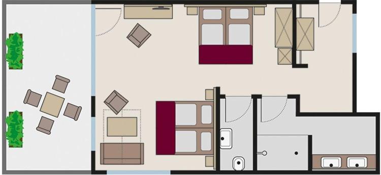 Family Room with Garden View photo 2