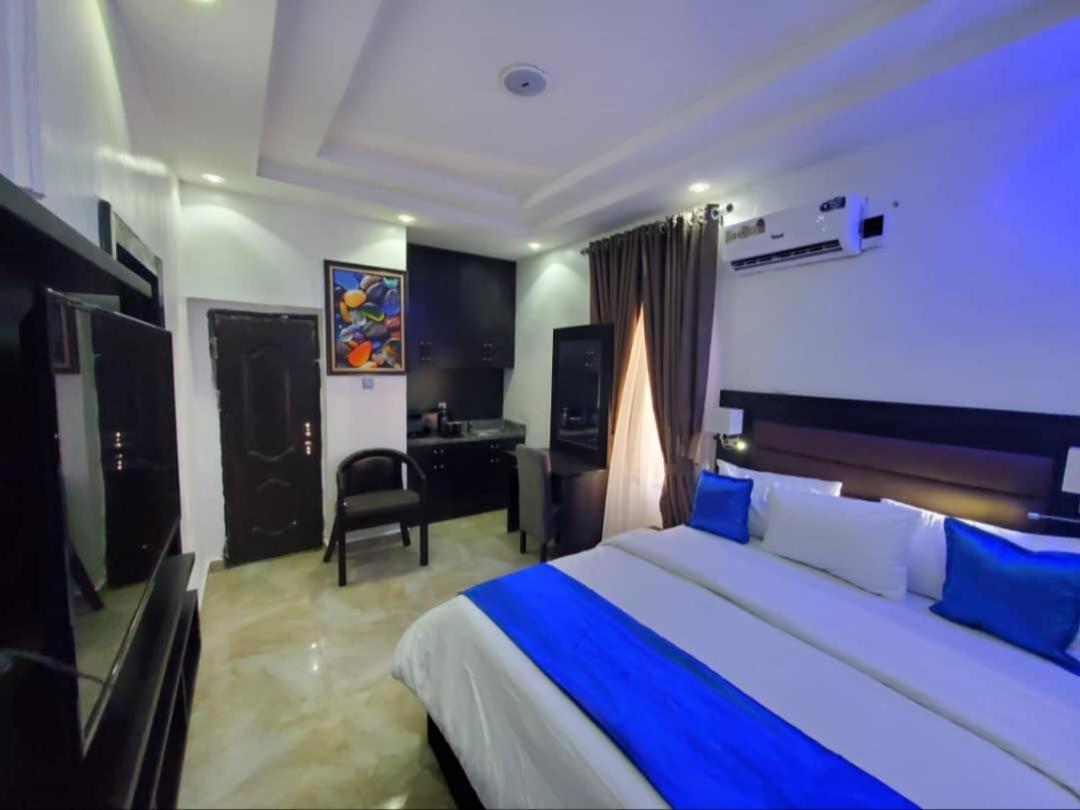 Premier Suite