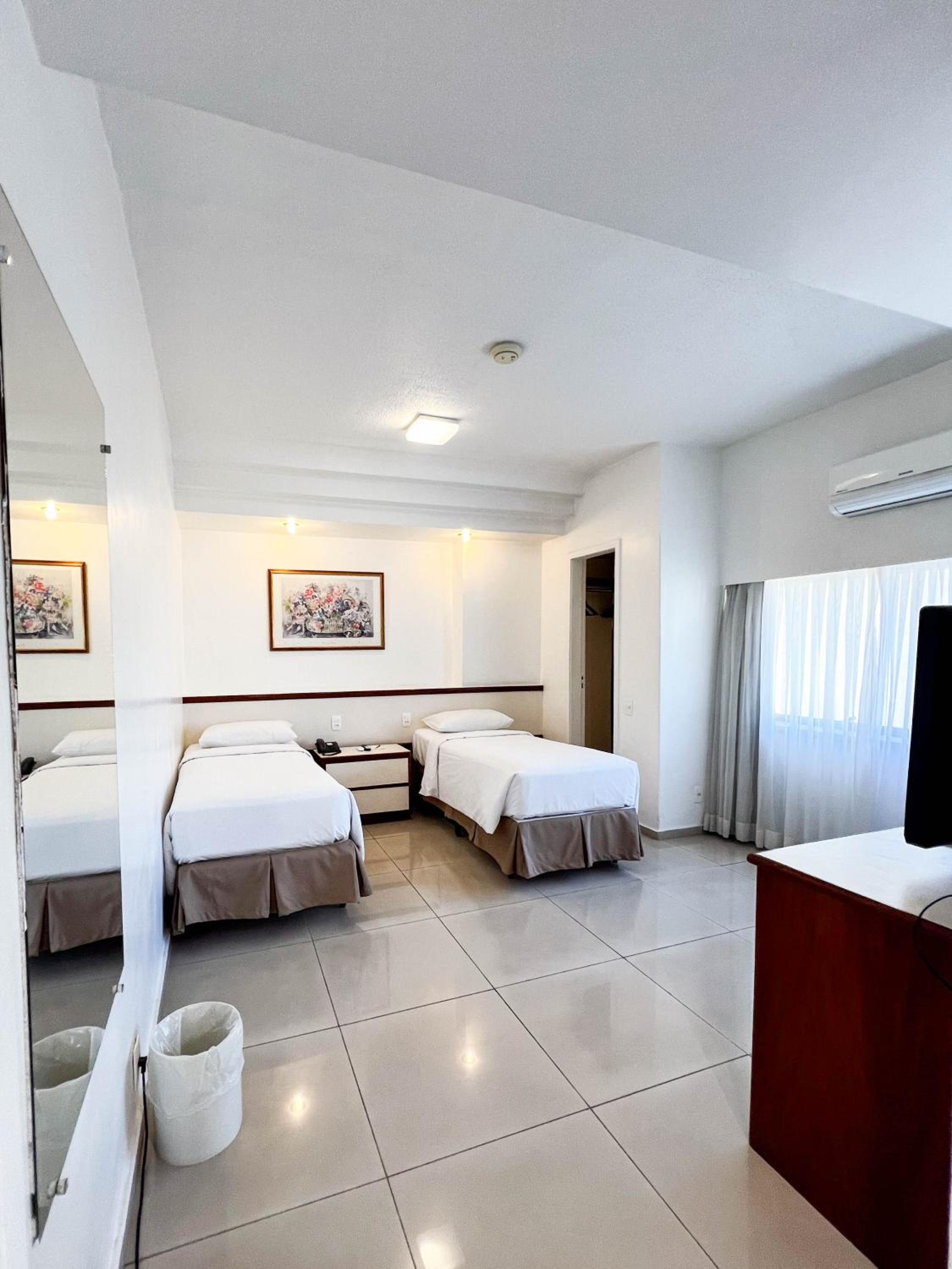 Superior Twin Room - Photo 3