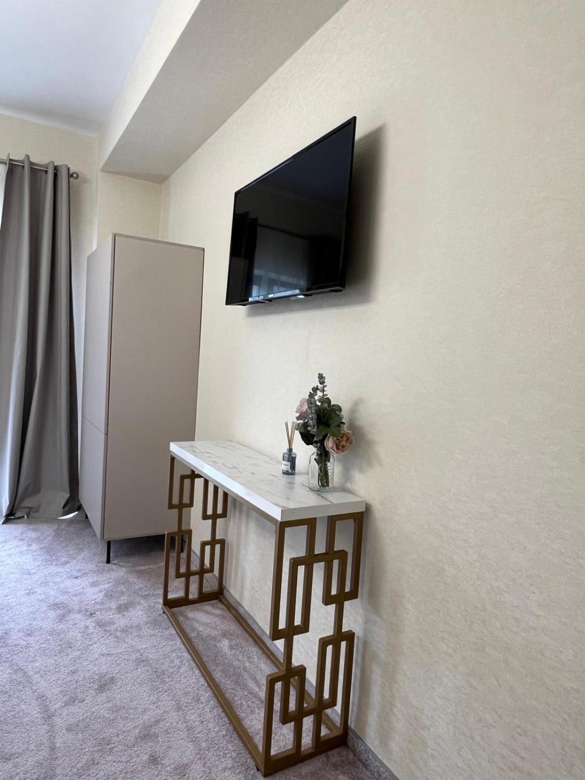 Two-Bedroom Apartment with Terrace
