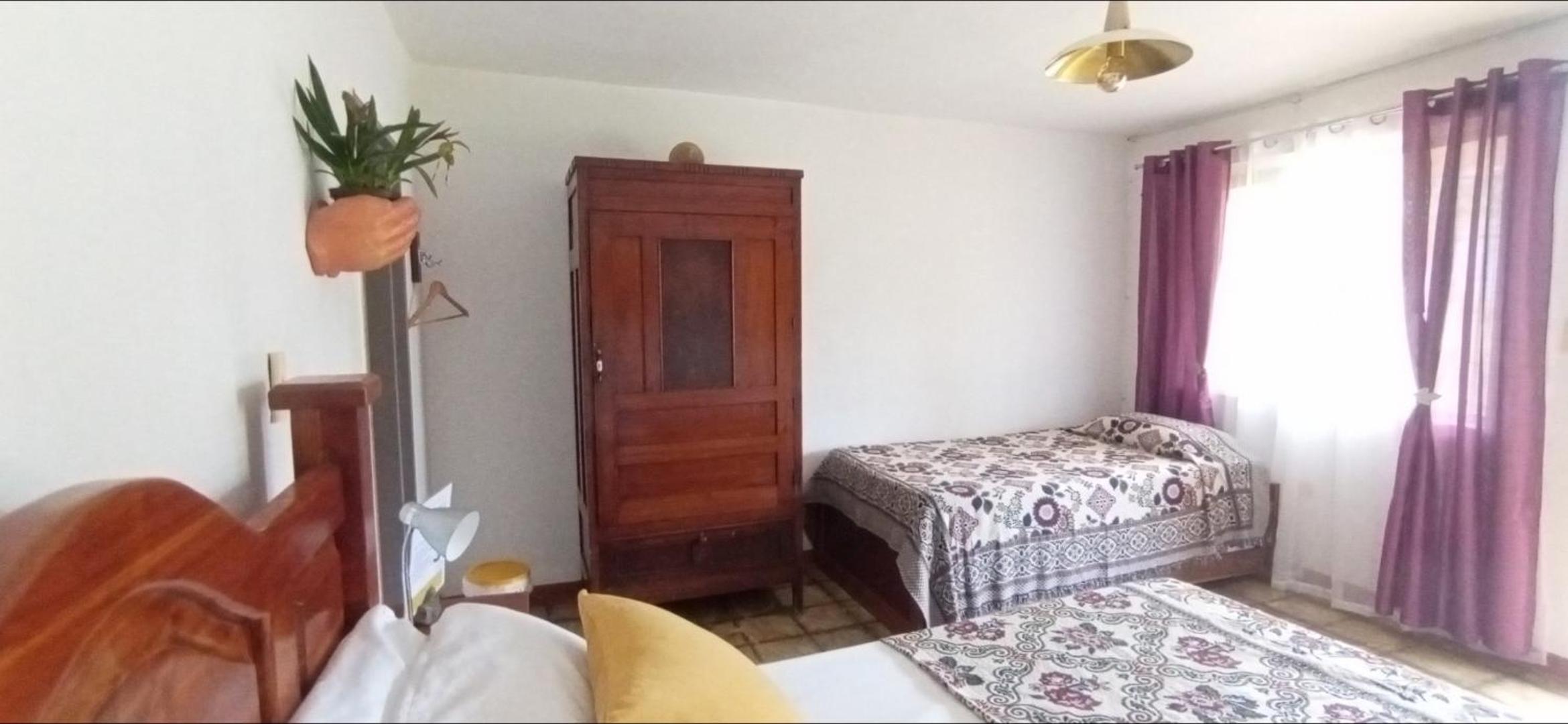 Quadruple Room with Private Bathroom photo 2