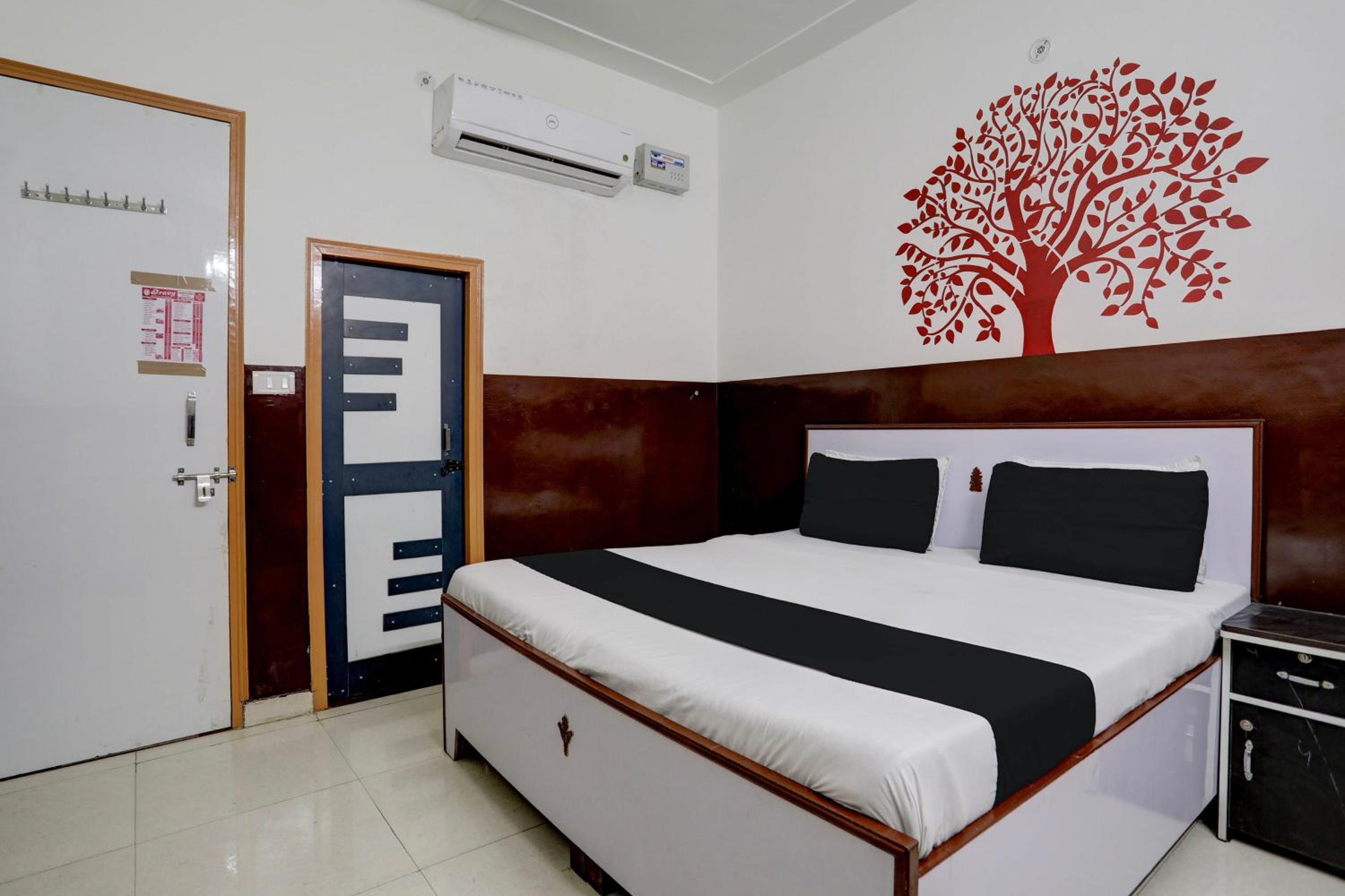 Classic Triple Room