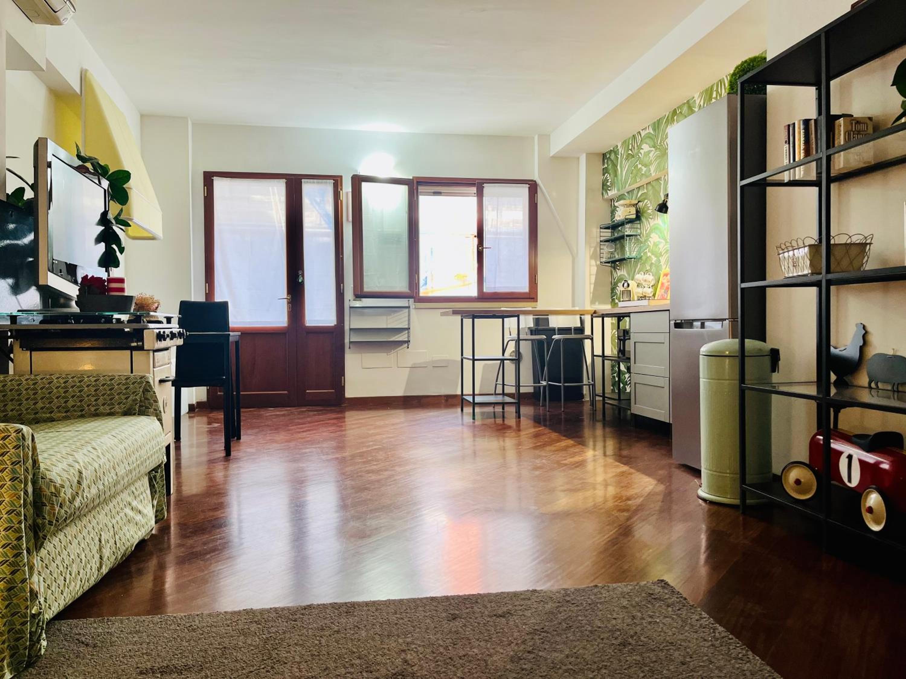 One-Bedroom Apartment