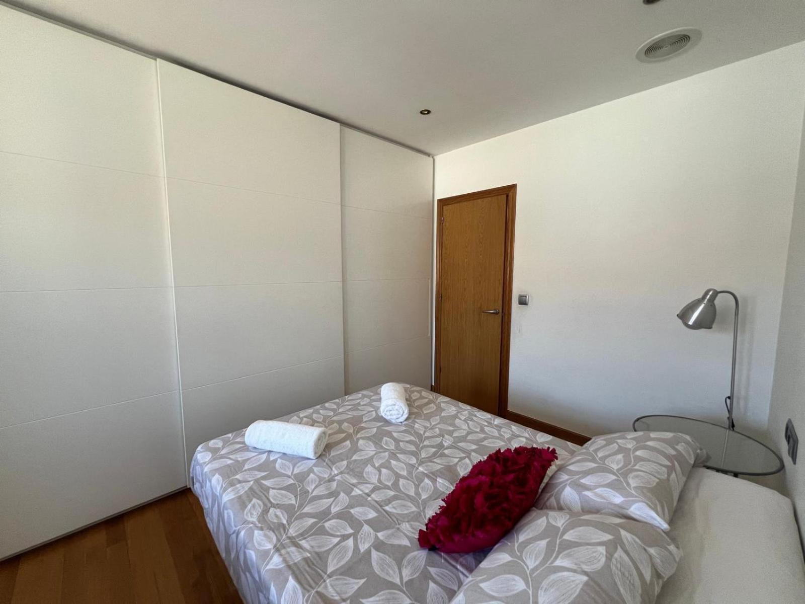 Apartment with City View photo 3