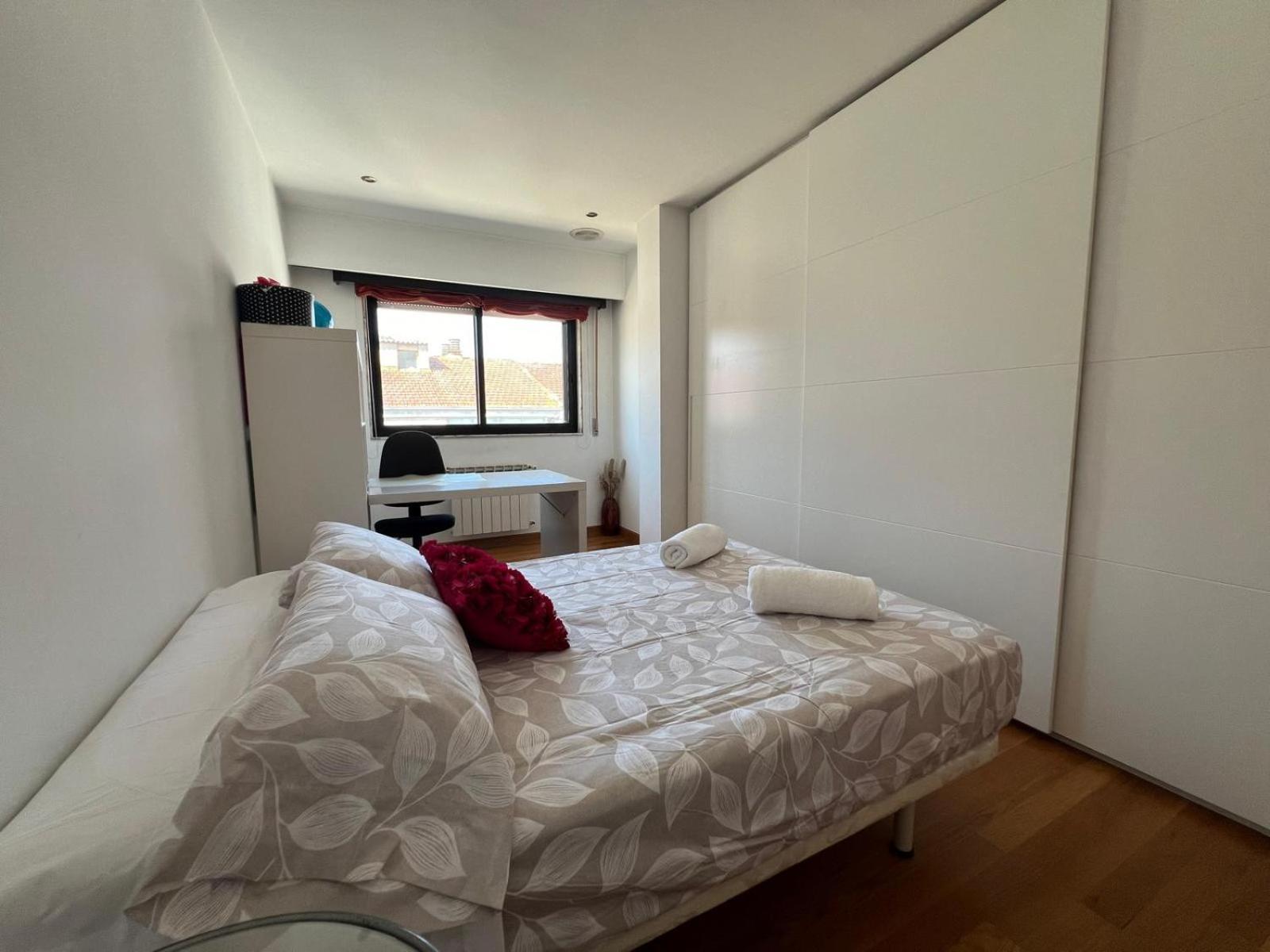 Apartment with City View photo 2