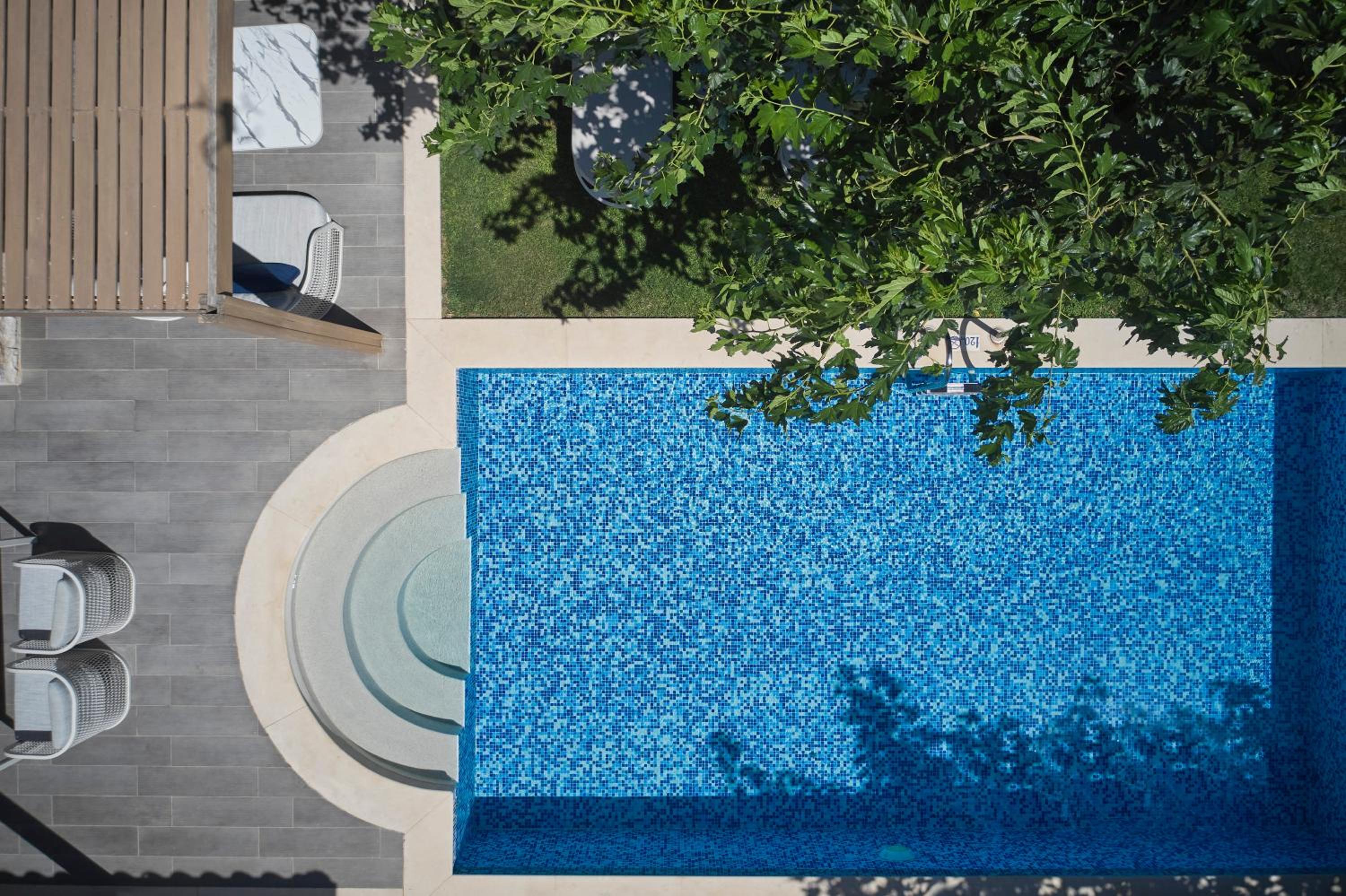 Private Villa with Private Pool Grden View - Photo 14