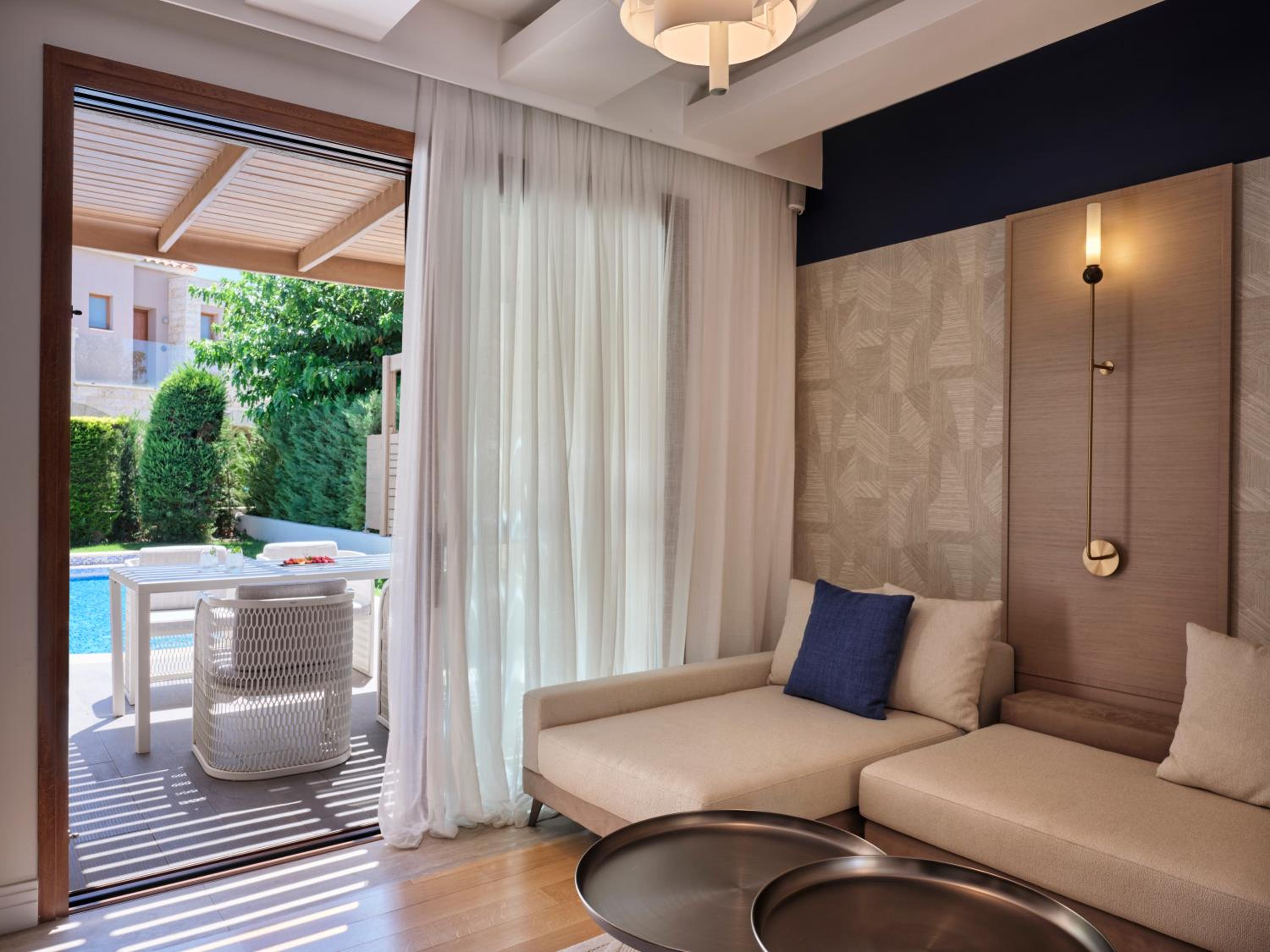 Private Villa with Private Pool Grden View - Photo 15