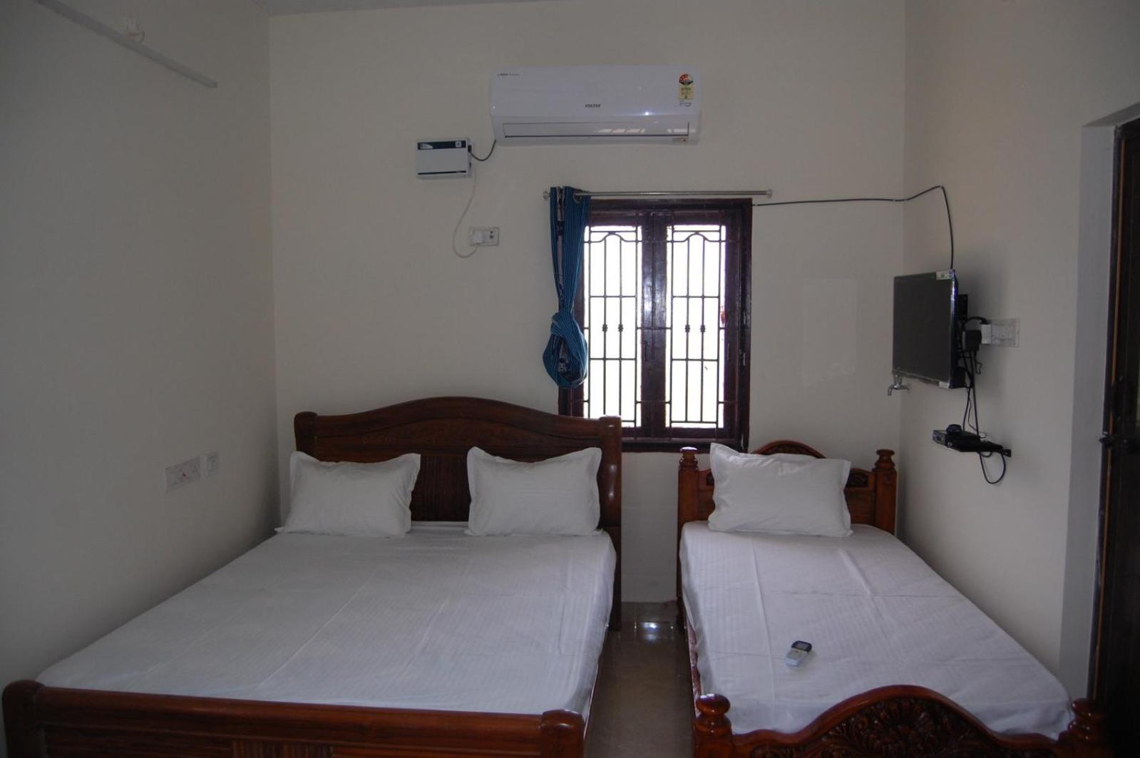 Quadruple Room photo 2