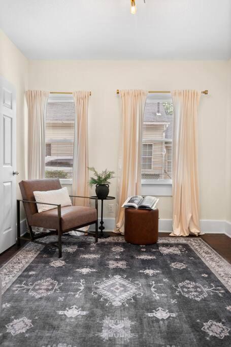 One-Bedroom House photo 2