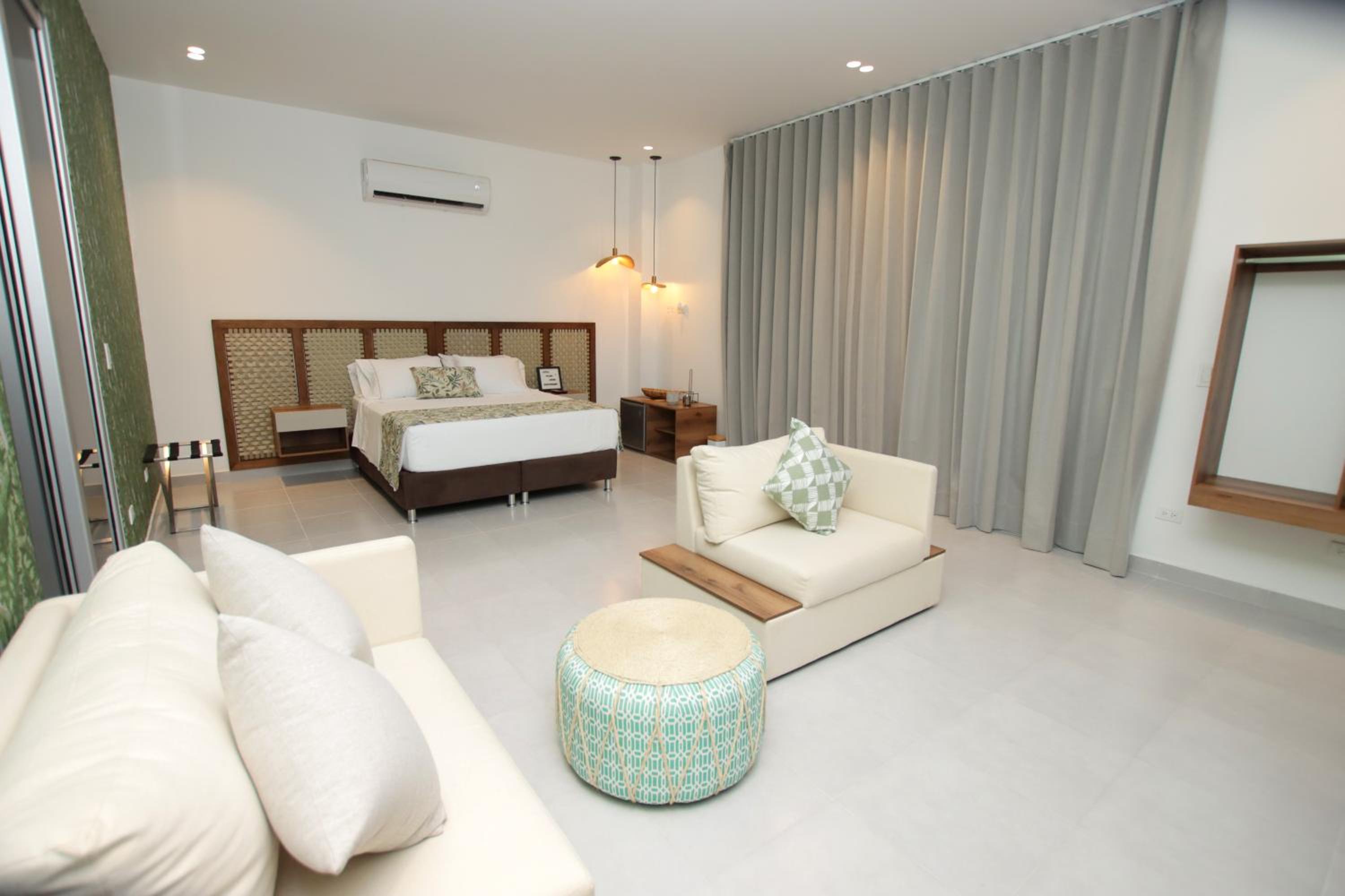 Executive Suite photo 1
