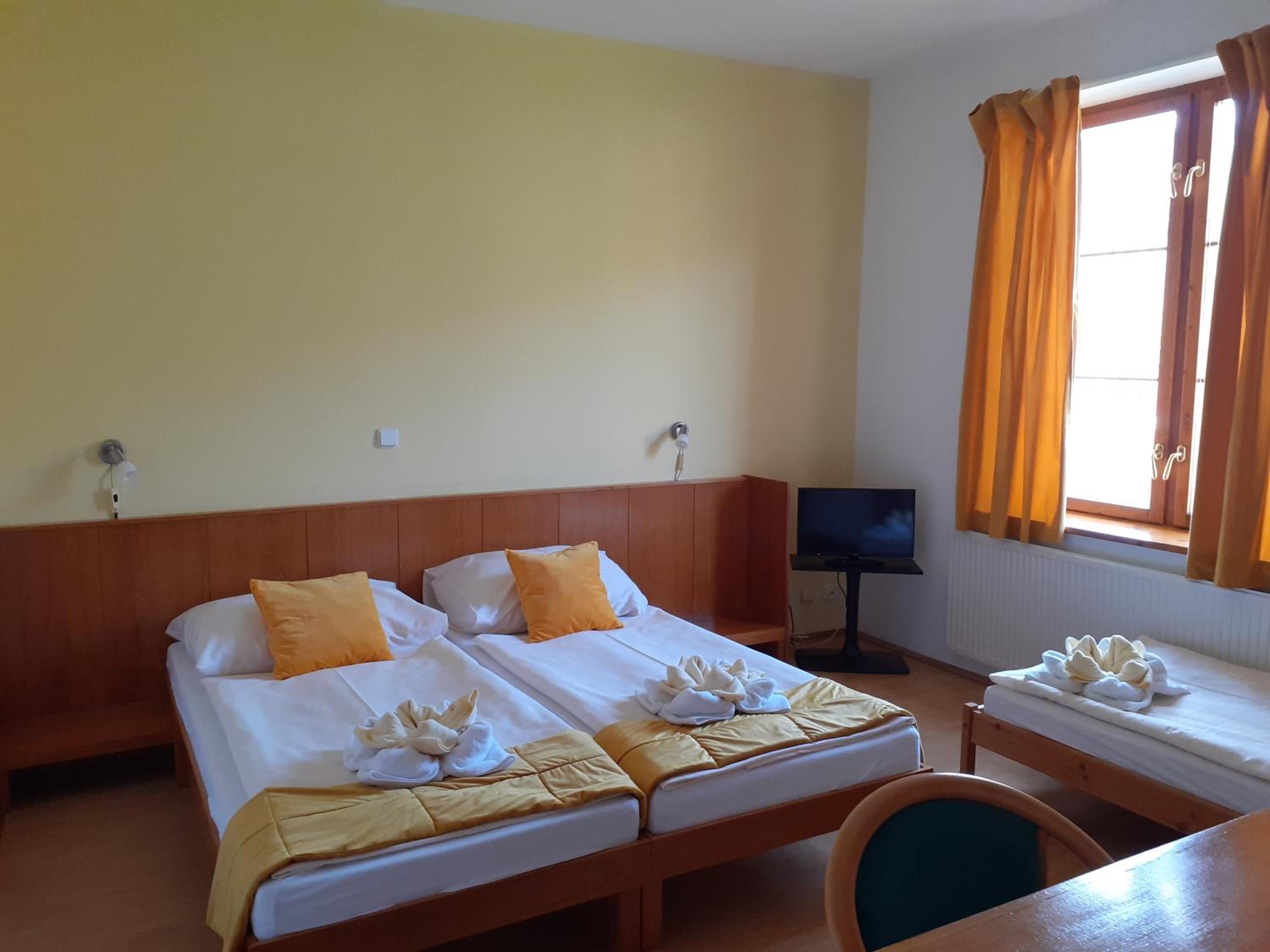 Triple Room - Photo 4