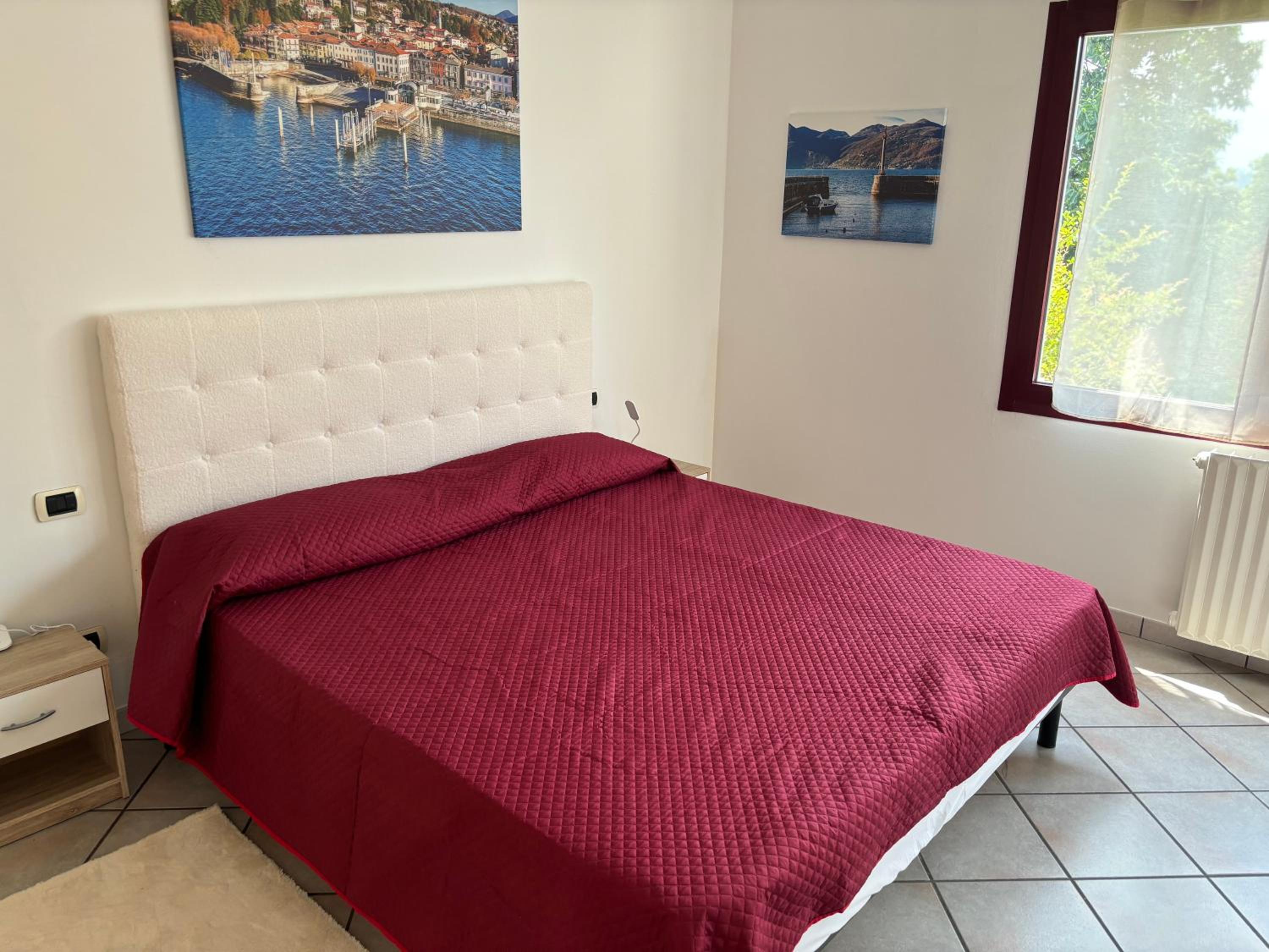 One-Bedroom Superior Apartment photo 2