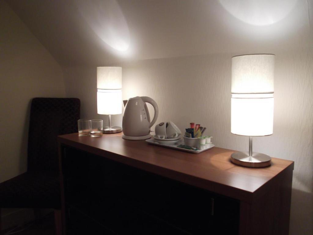 Standard Twin Room photo 3