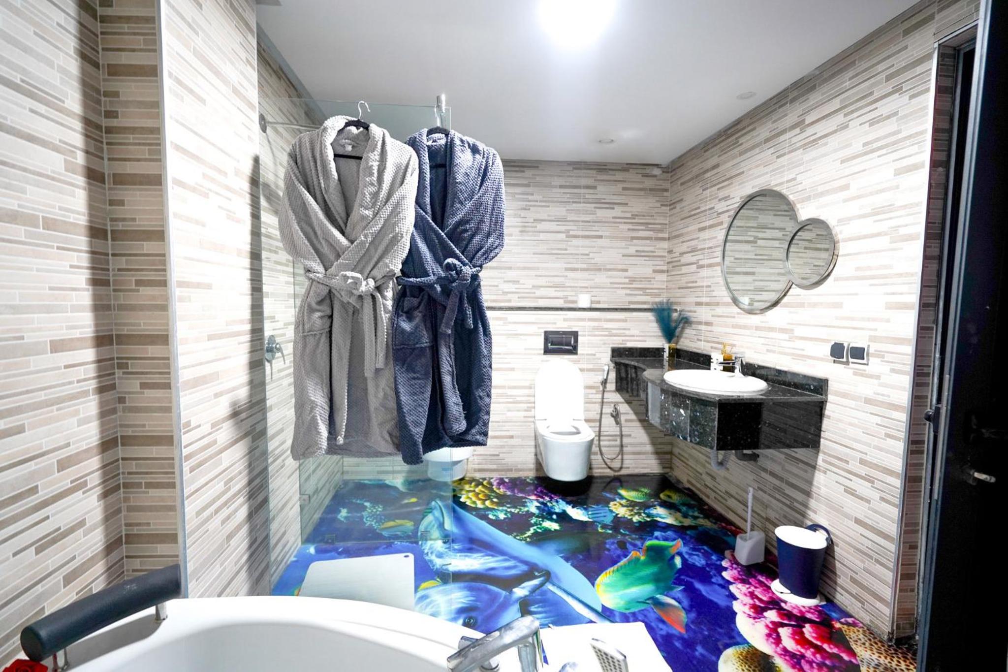 Deluxe Suite - Photo 7