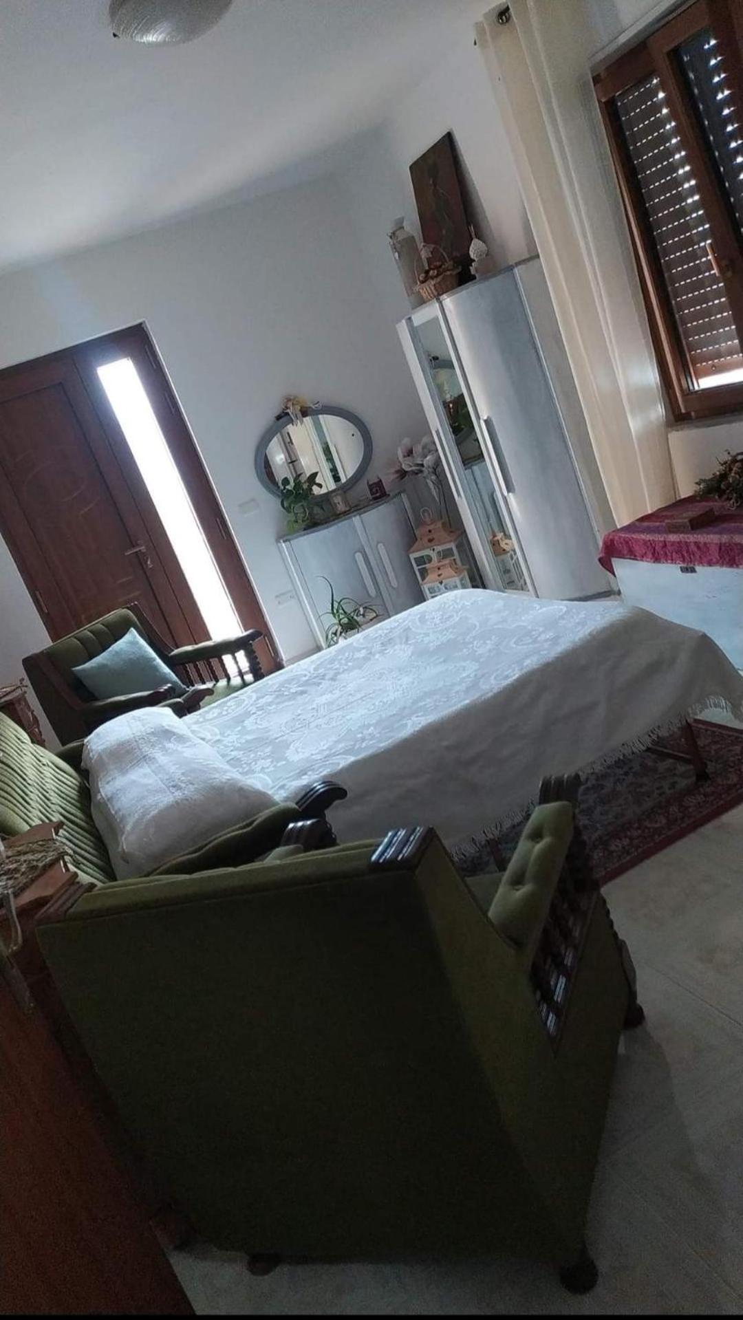 Large Double Room photo 2