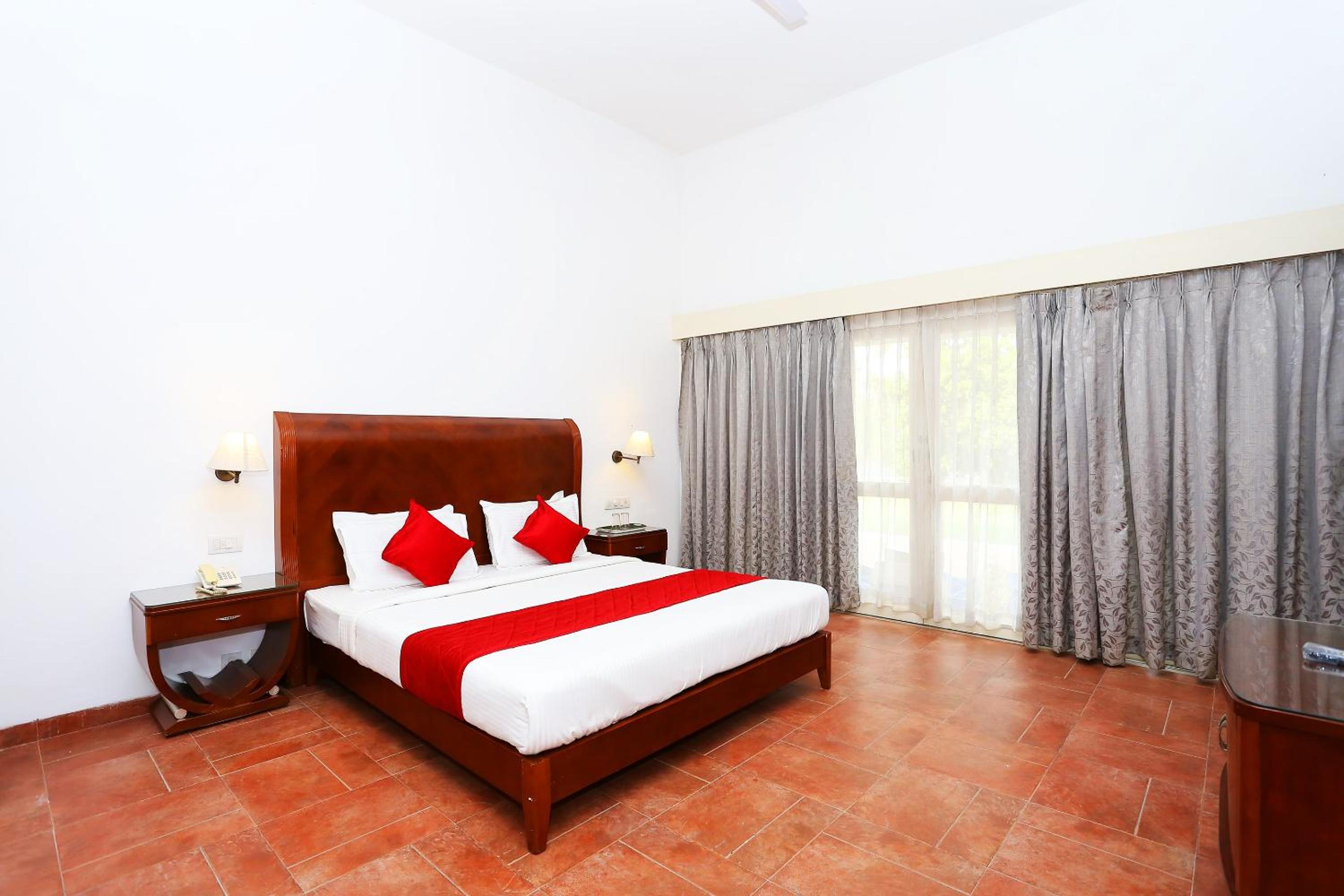 Classic Triple Room photo 2