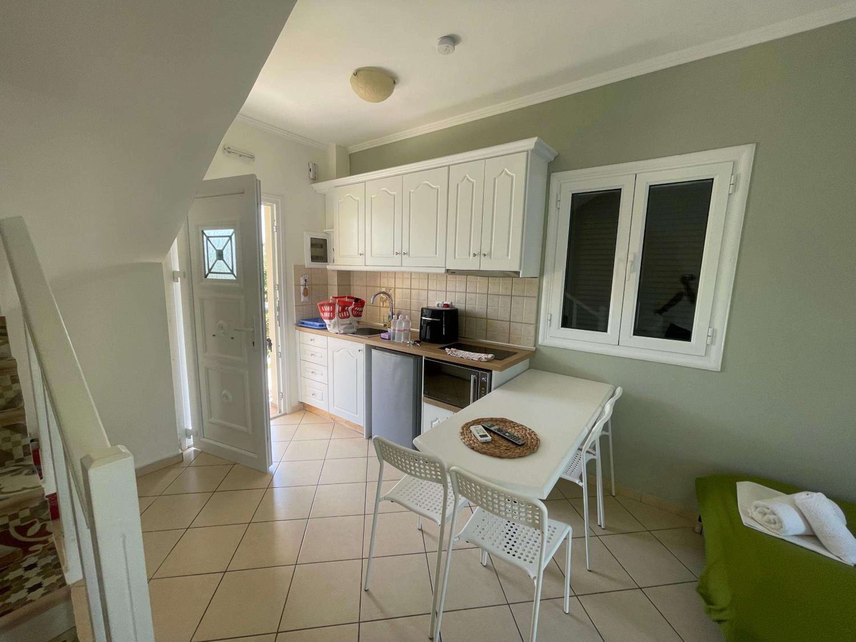 Maisonette photo 2