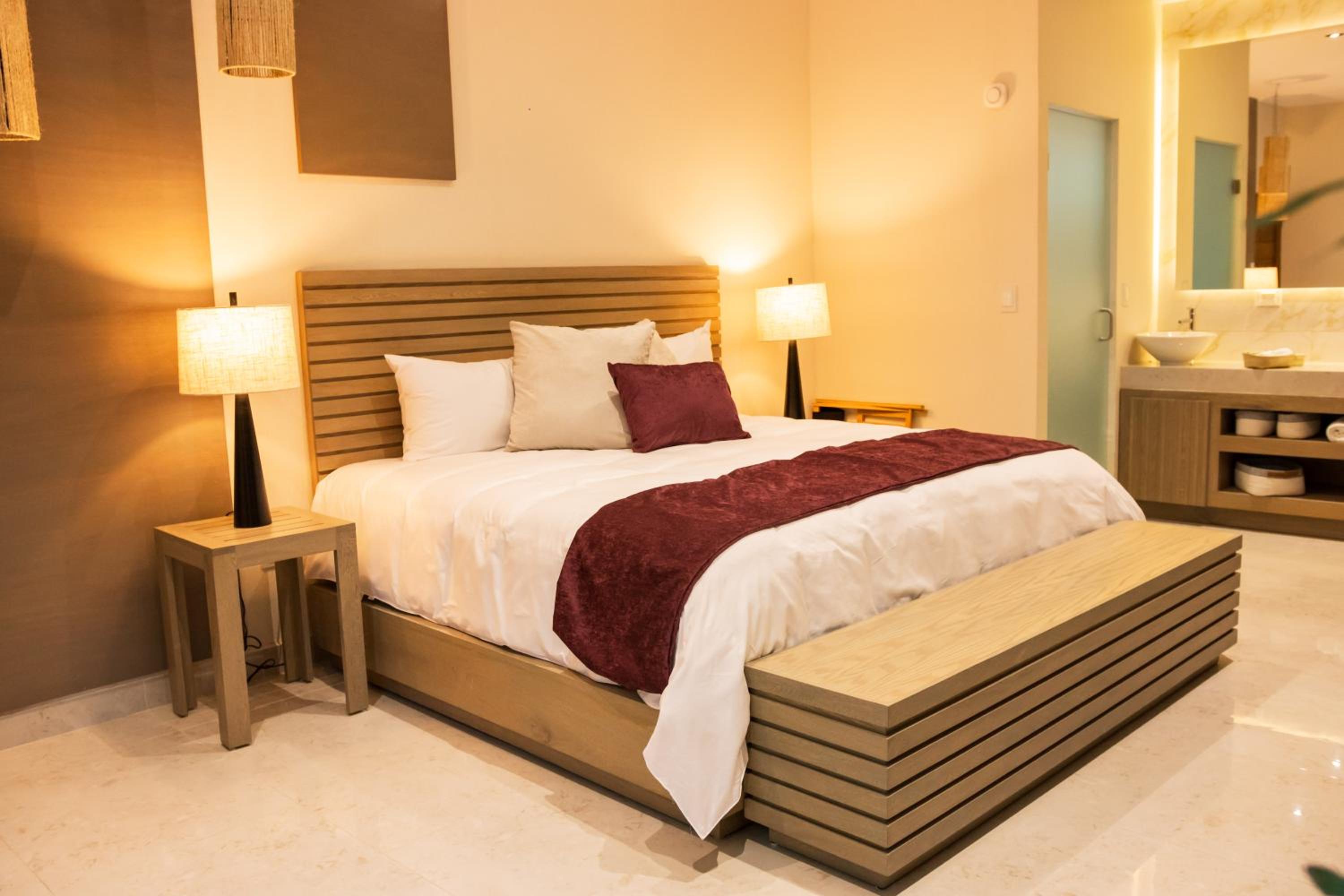 Queen Room
