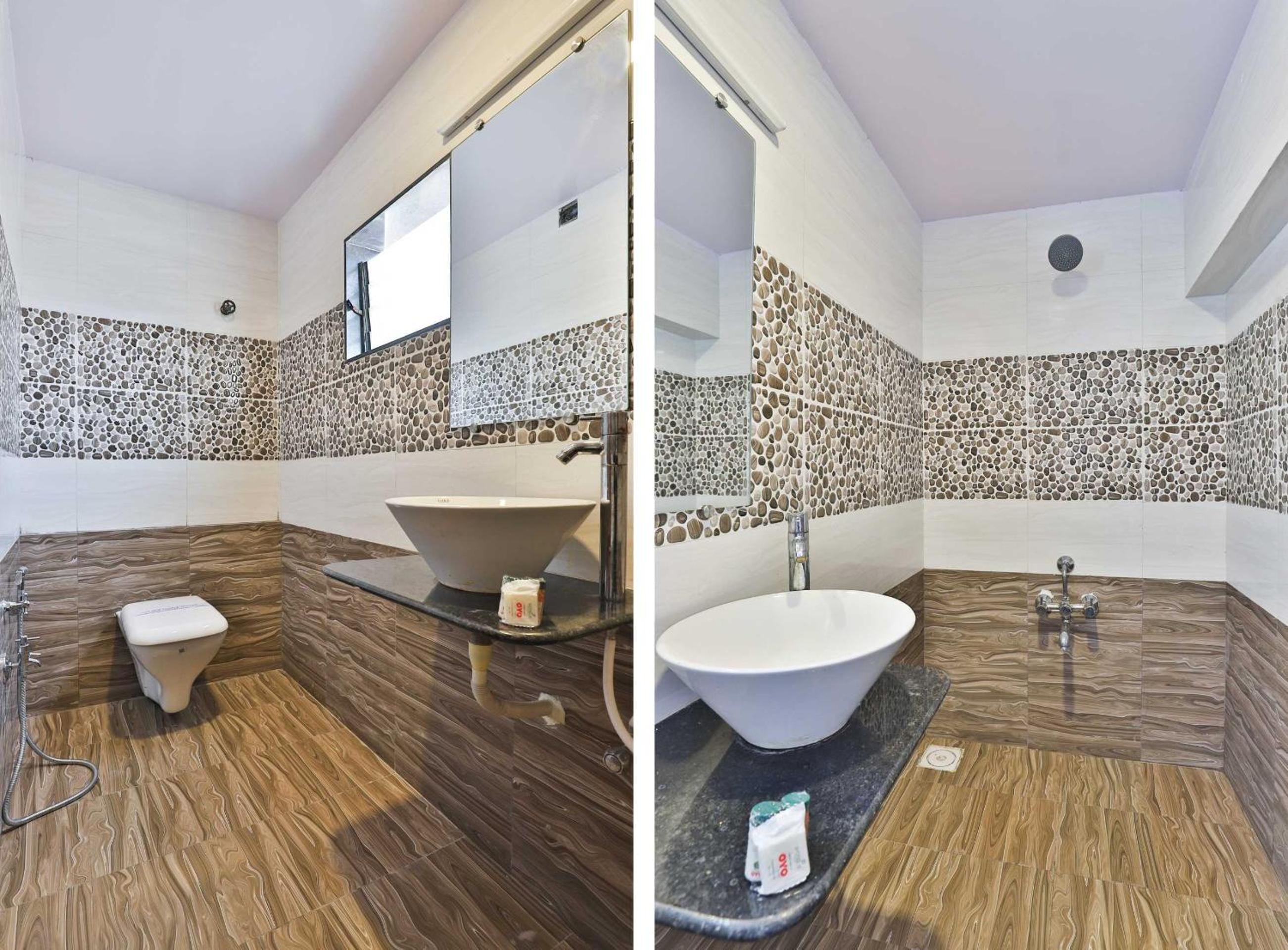 Standard Double Room - Photo 3