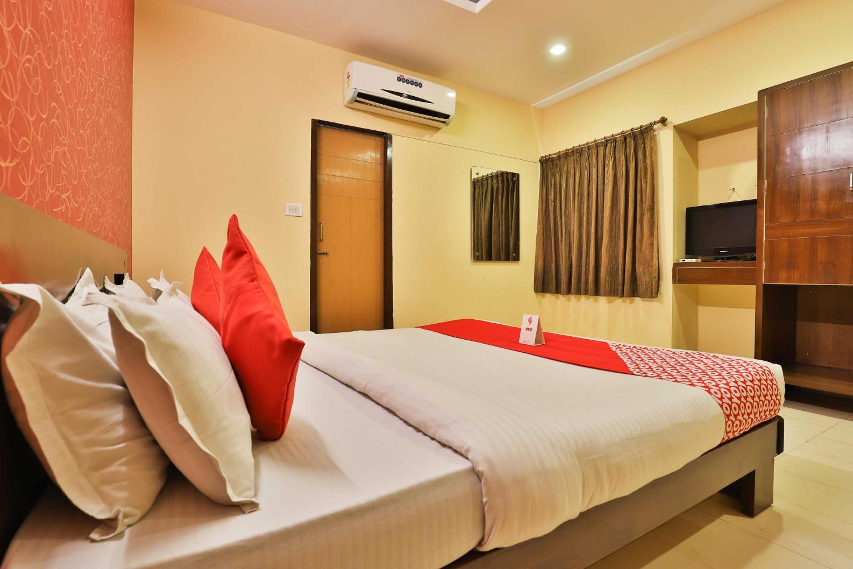 Standard Double Room - Photo 41