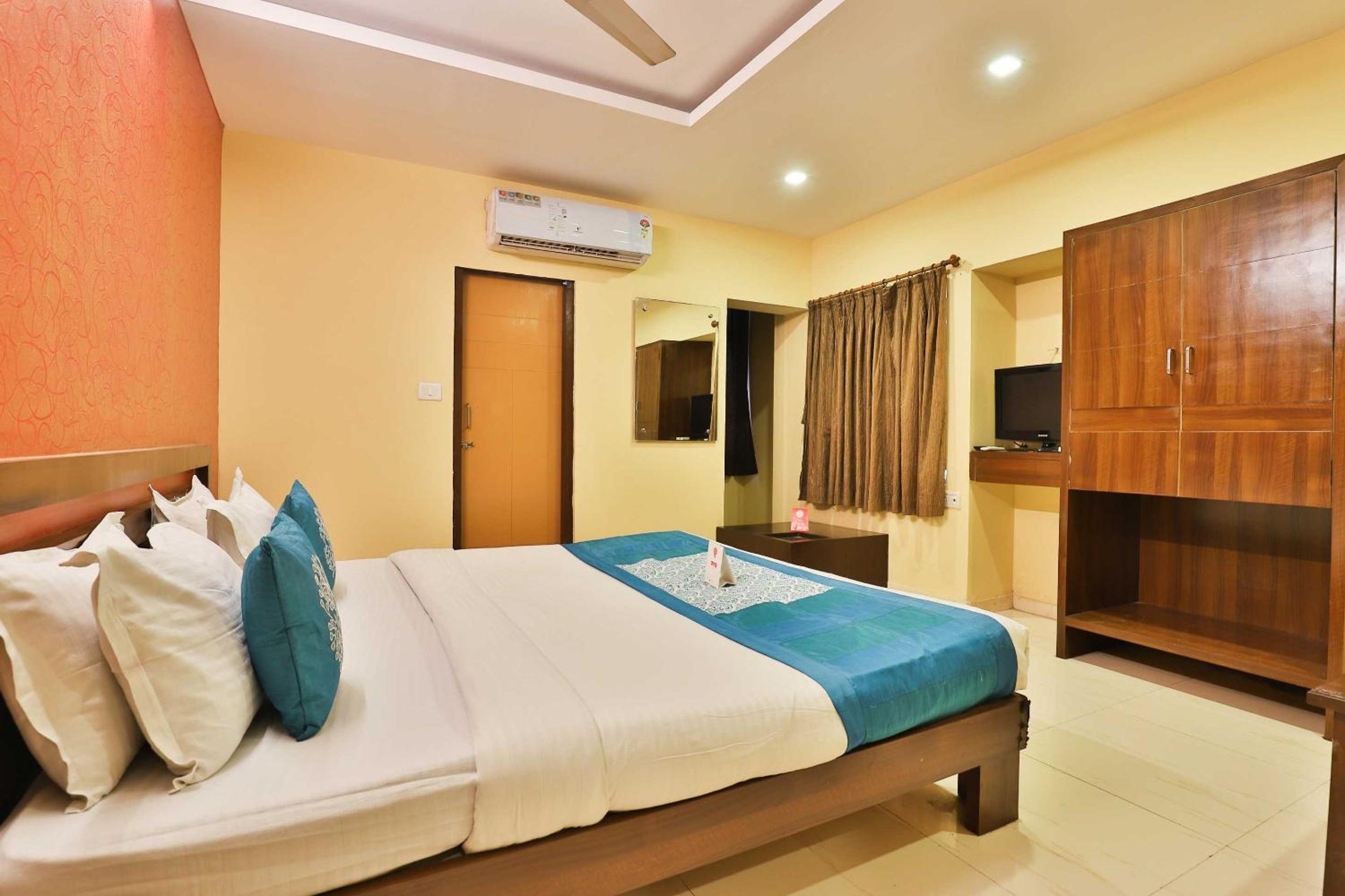 Standard Double Room - Photo 56
