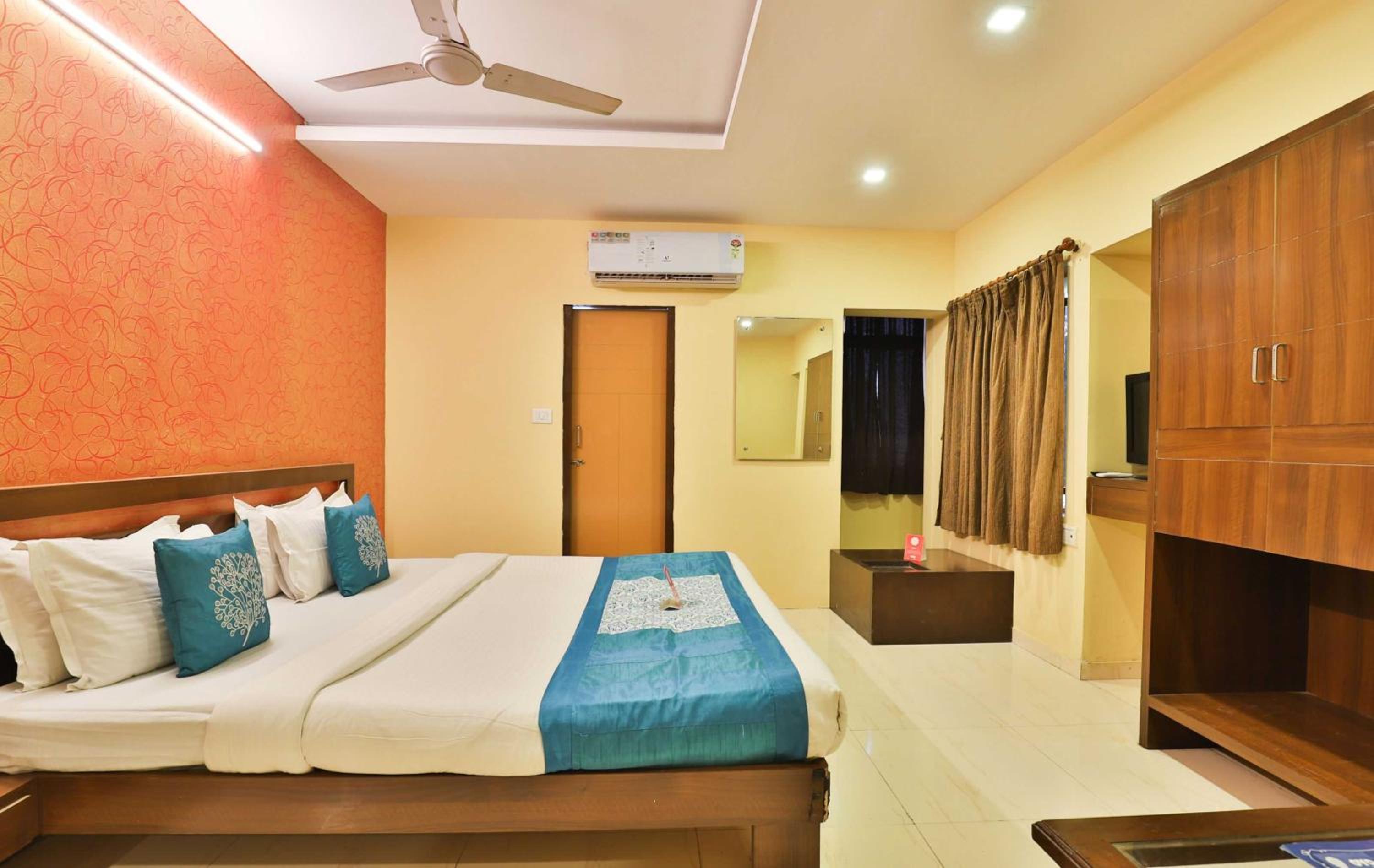 Standard Double Room - Photo 39