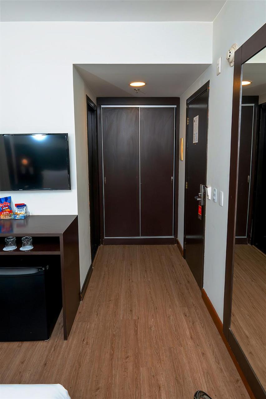 Standard Double Room - Photo 5