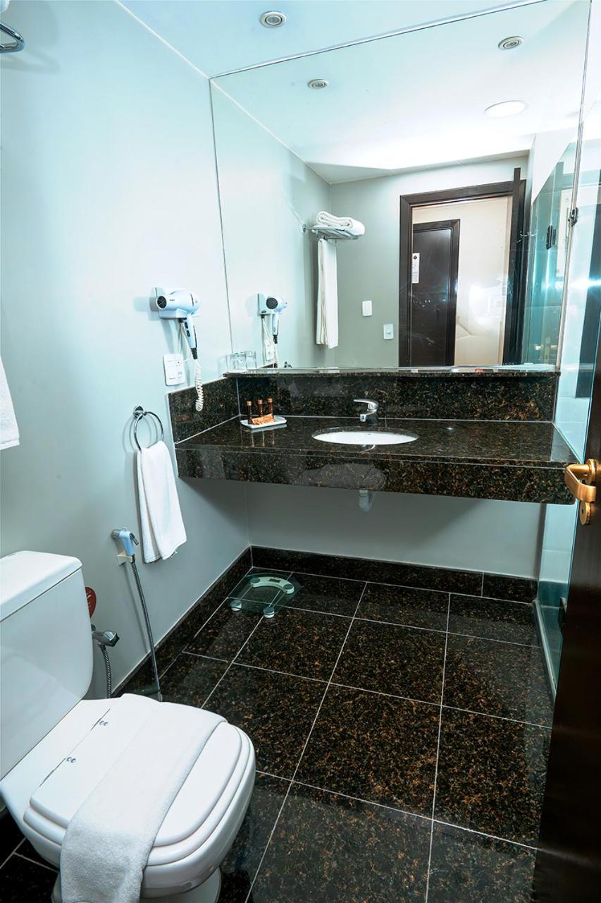 Standard Double Room - Photo 7