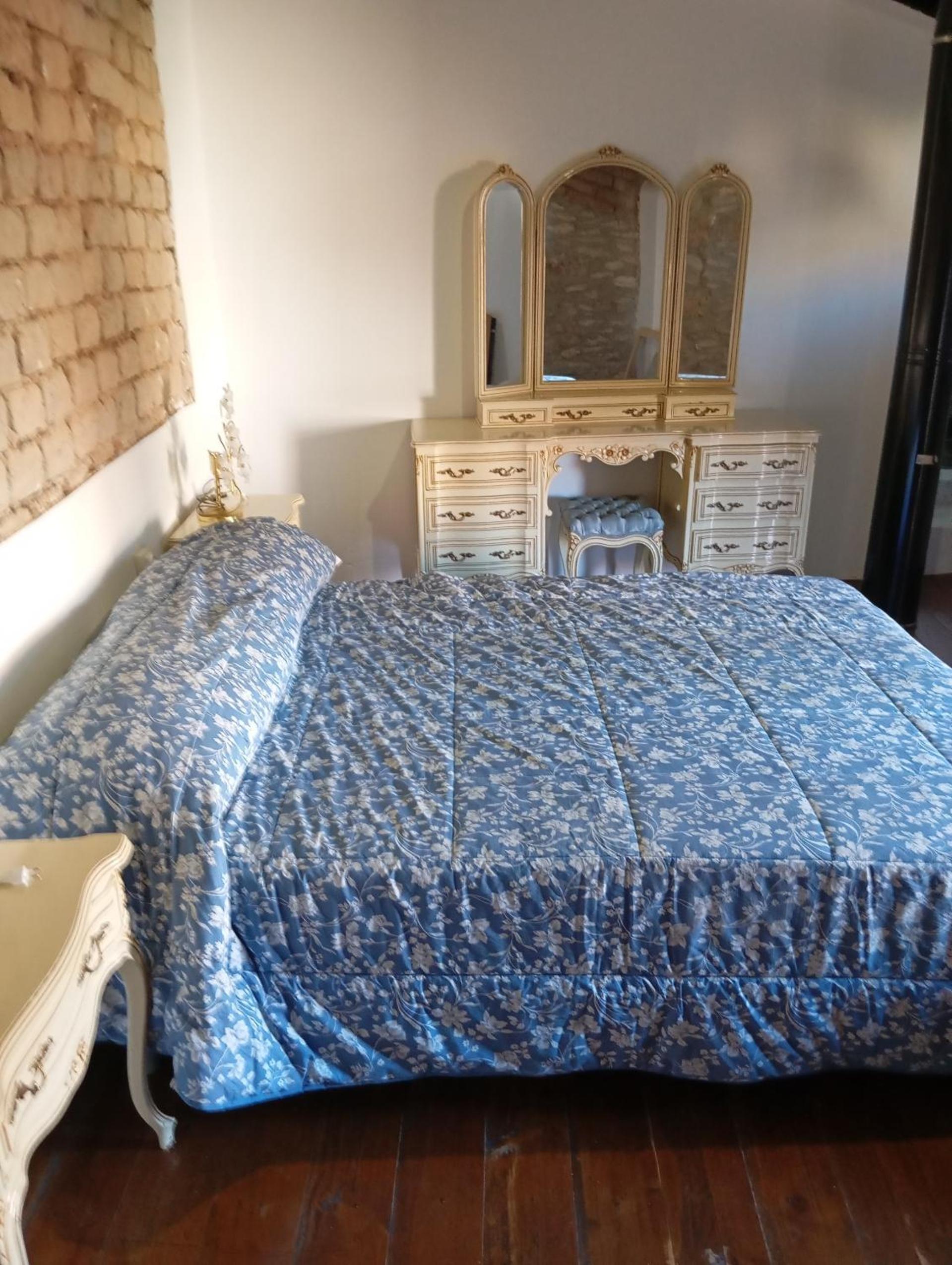 Deluxe Room (2 Adults + 1 Child) photo 3