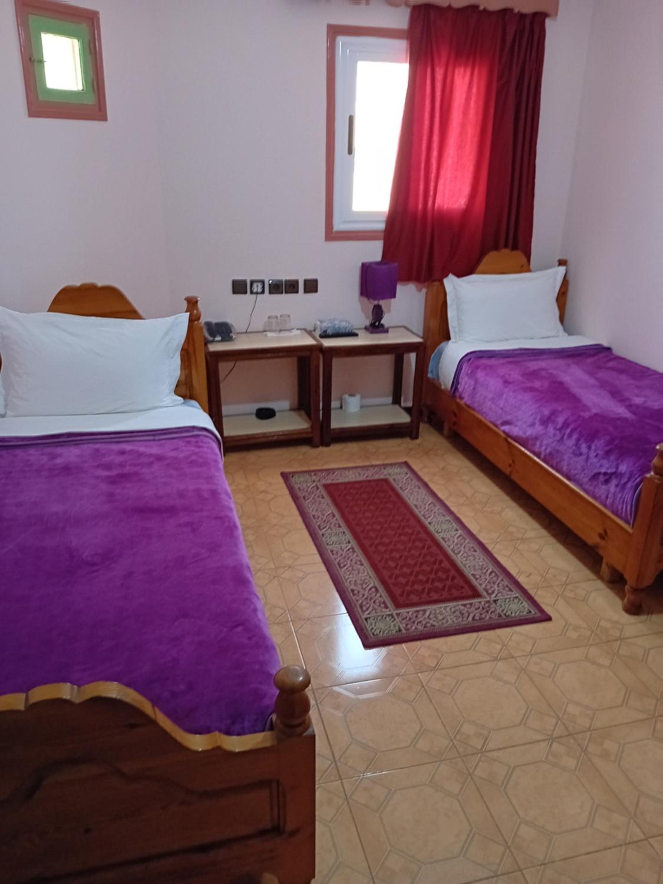 Twin Room with Sea View - Photo 5