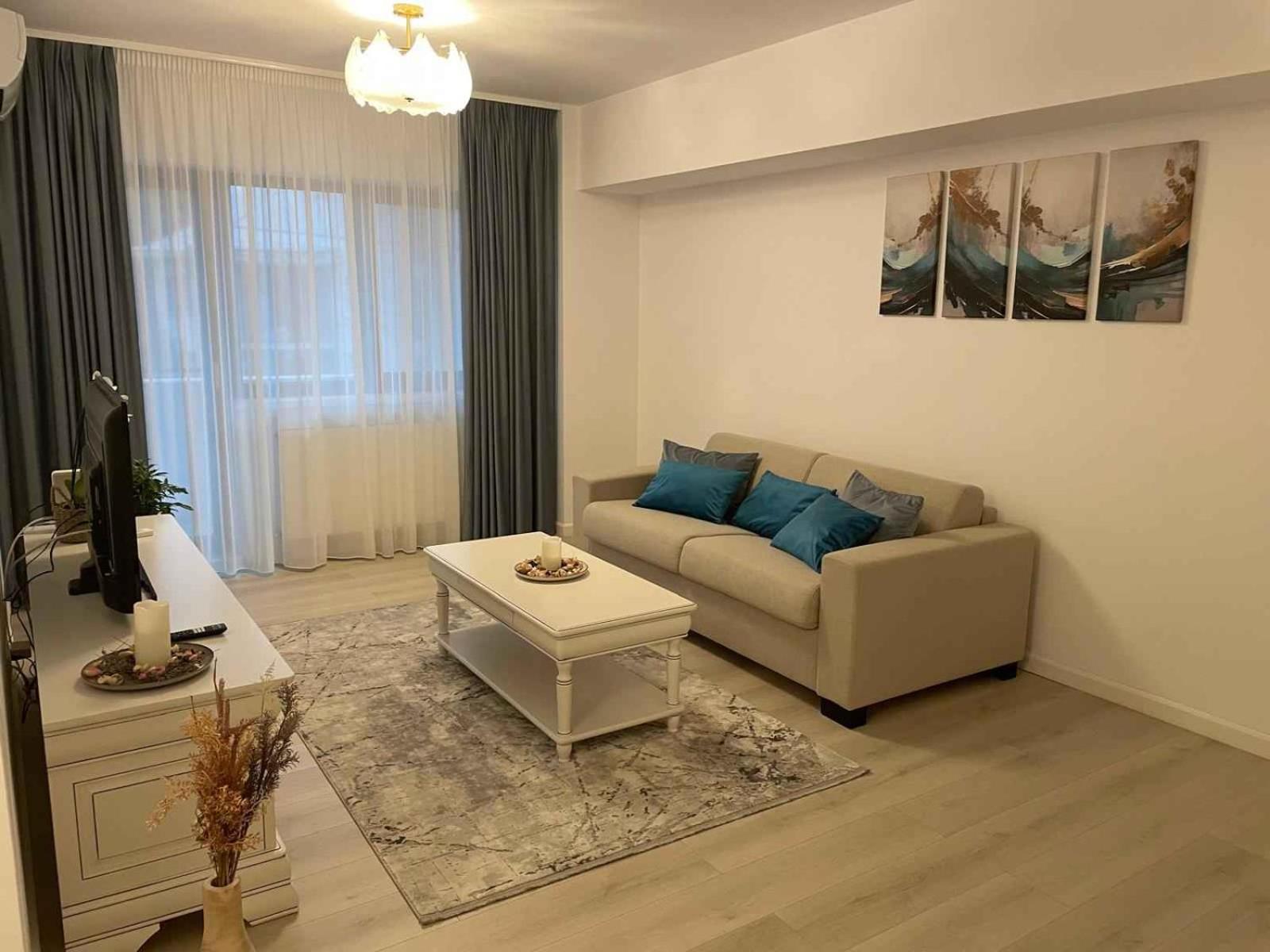 One-Bedroom Apartment photo 2