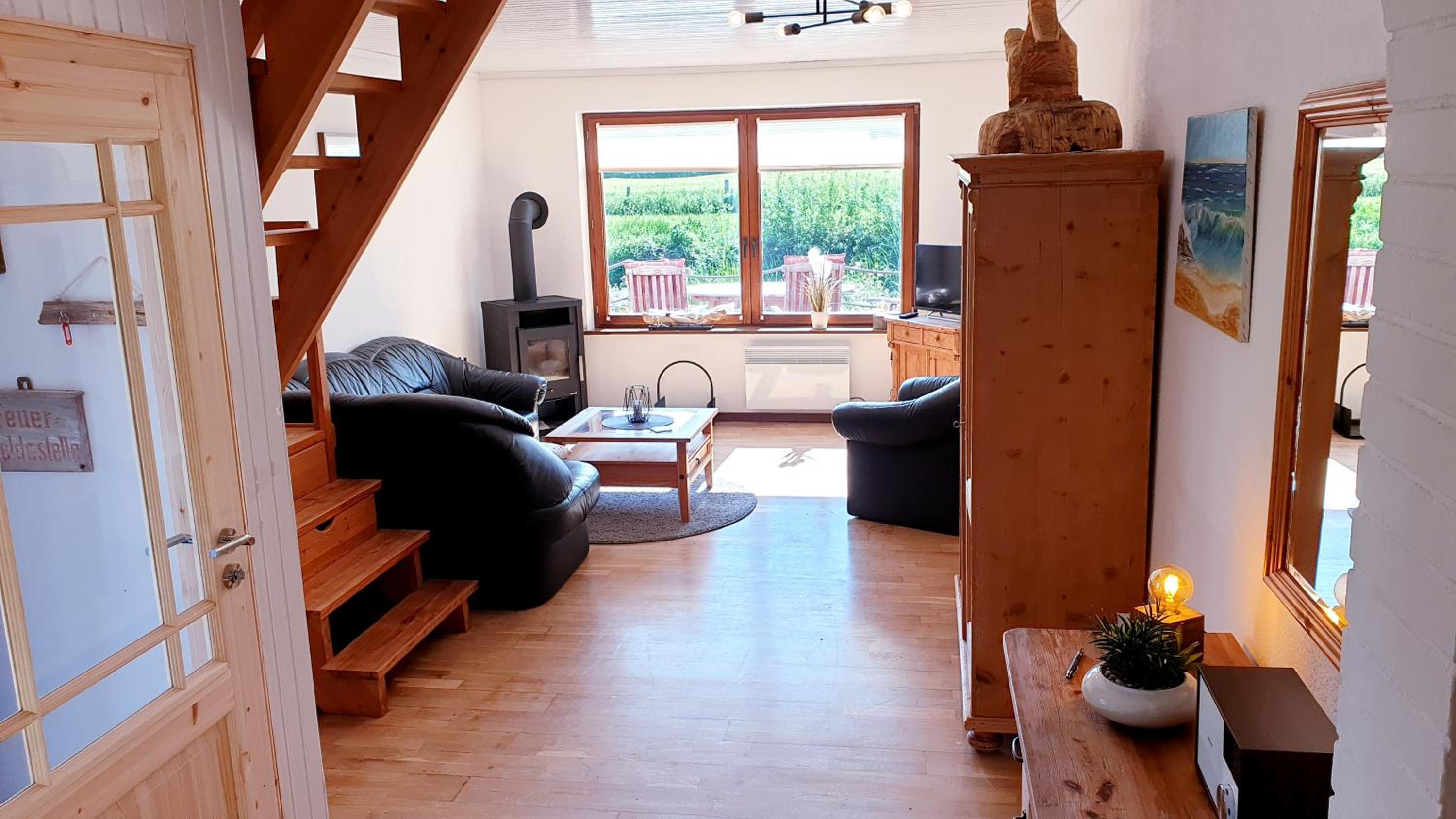 One-Bedroom House photo 1