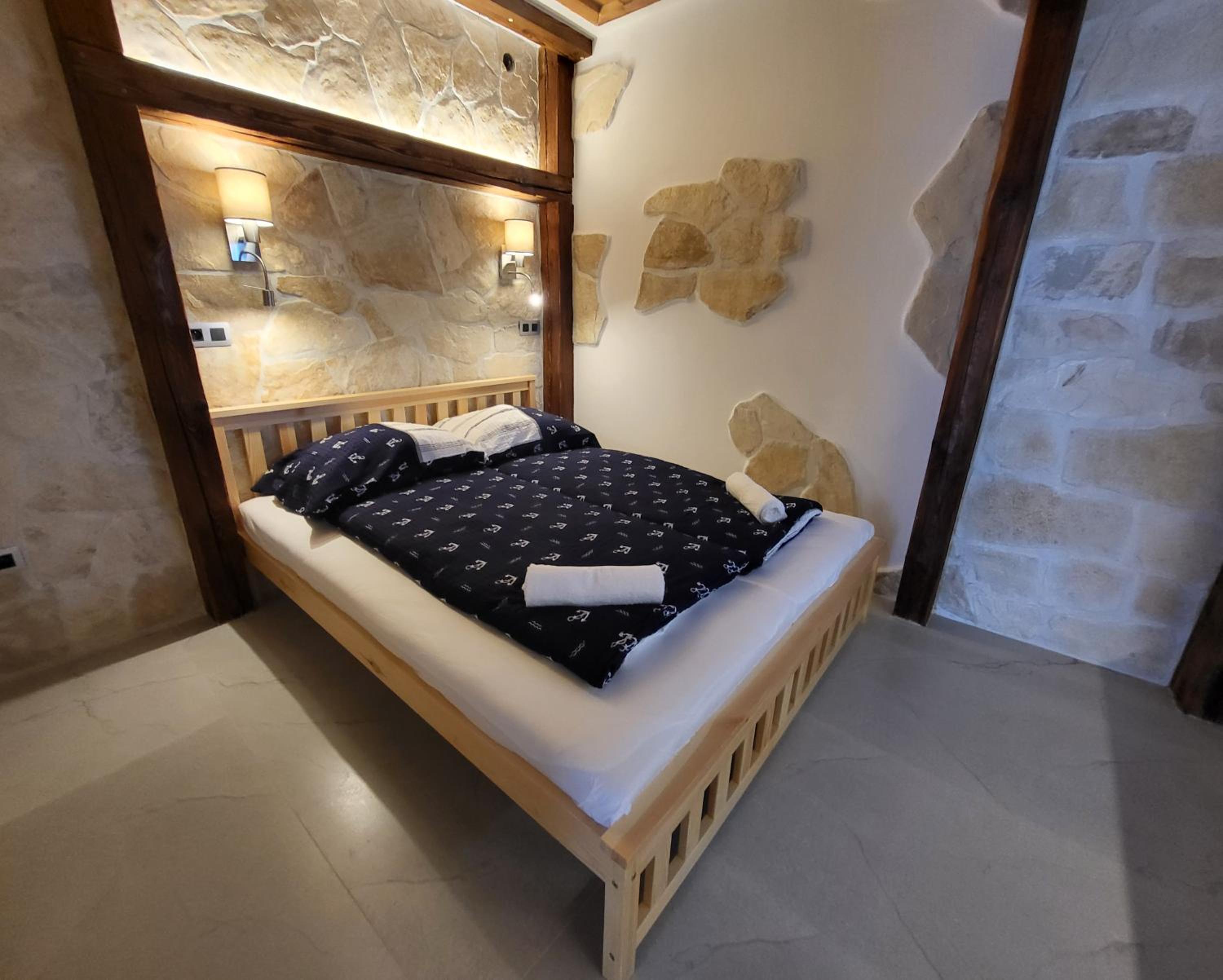 One-Bedroom Apartment with Garden View