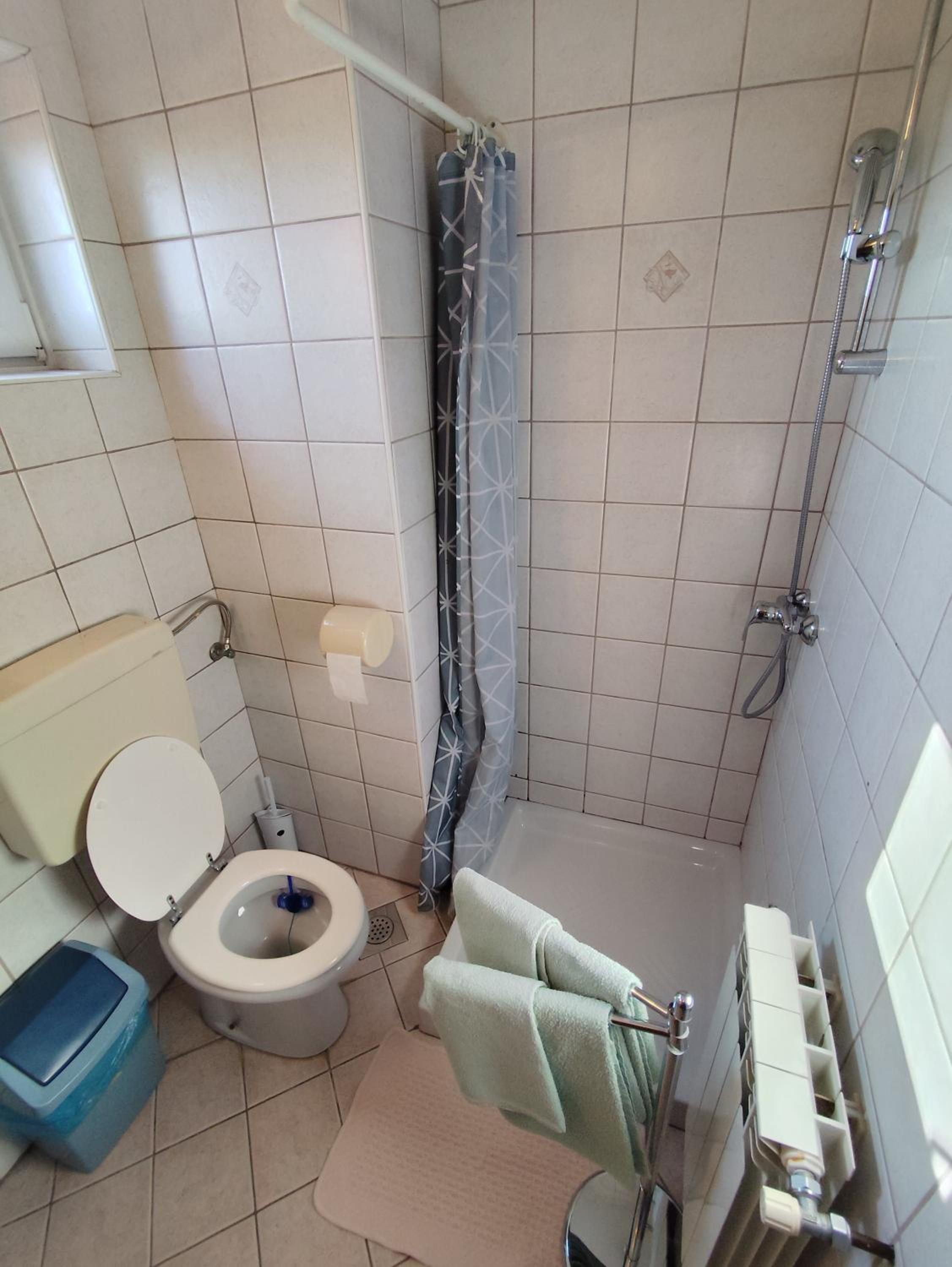 Double Room with Private Bathroom photo 3