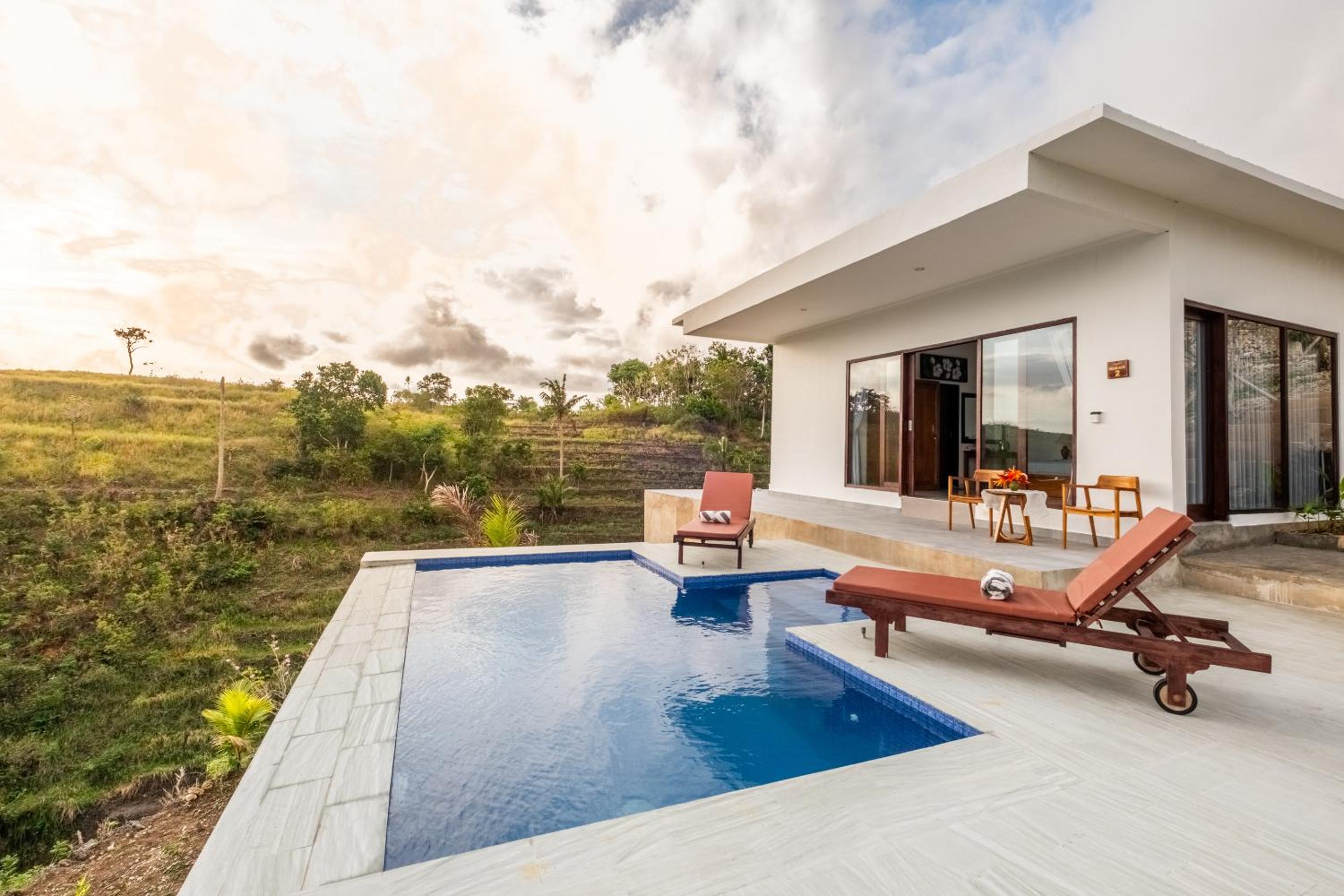Deluxe Suite with Private Pool - Photo 20