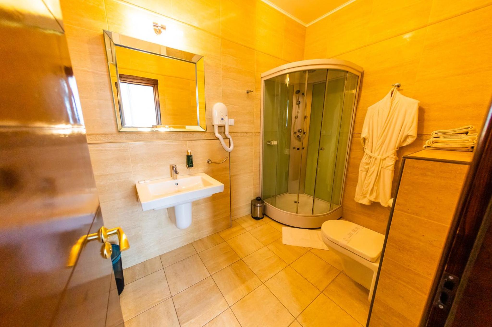 Executive Double or Twin Room photo 2