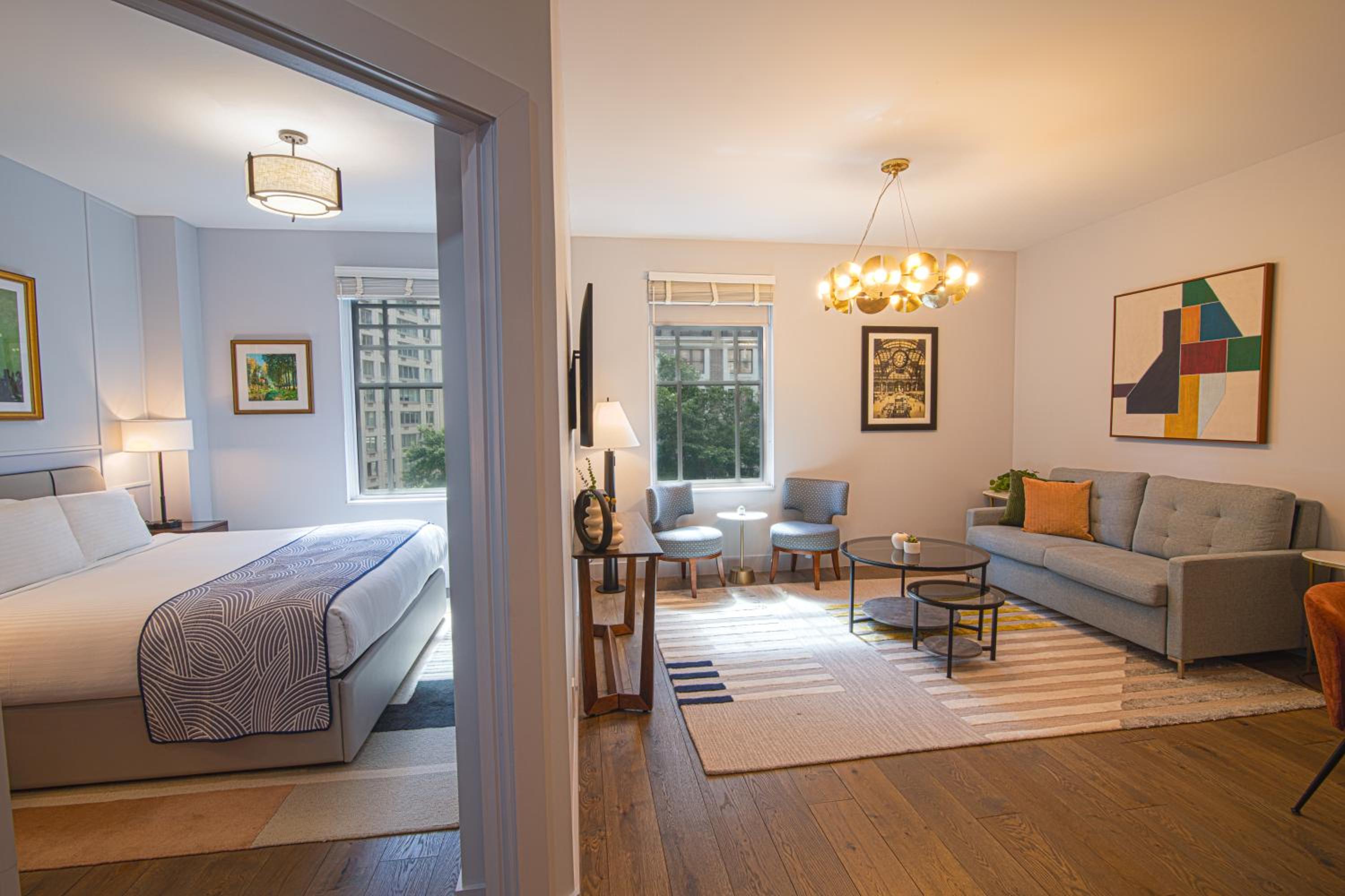 New Amsterdam Suite photo 3