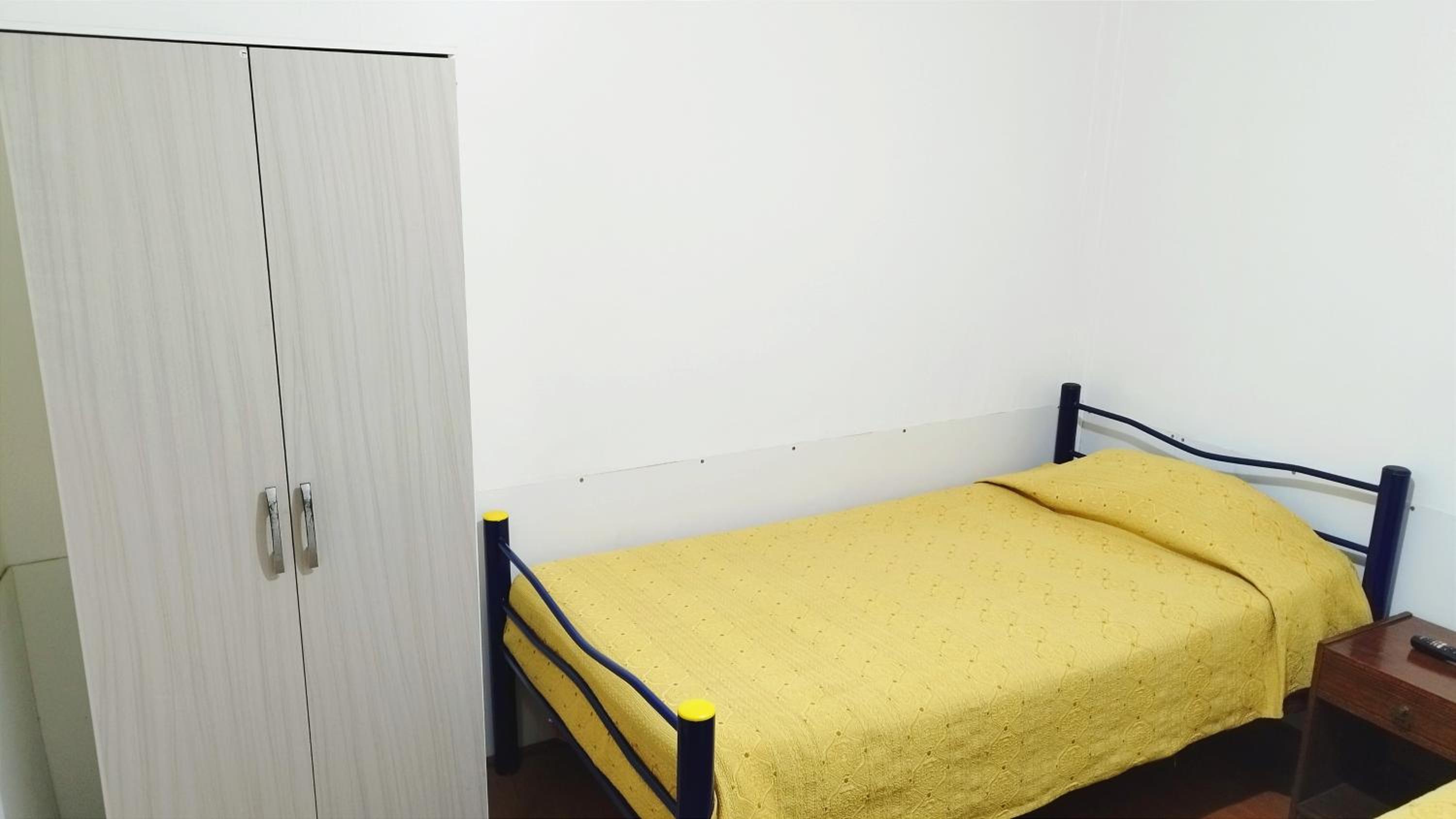 Triple Room with Private Bathroom photo 3