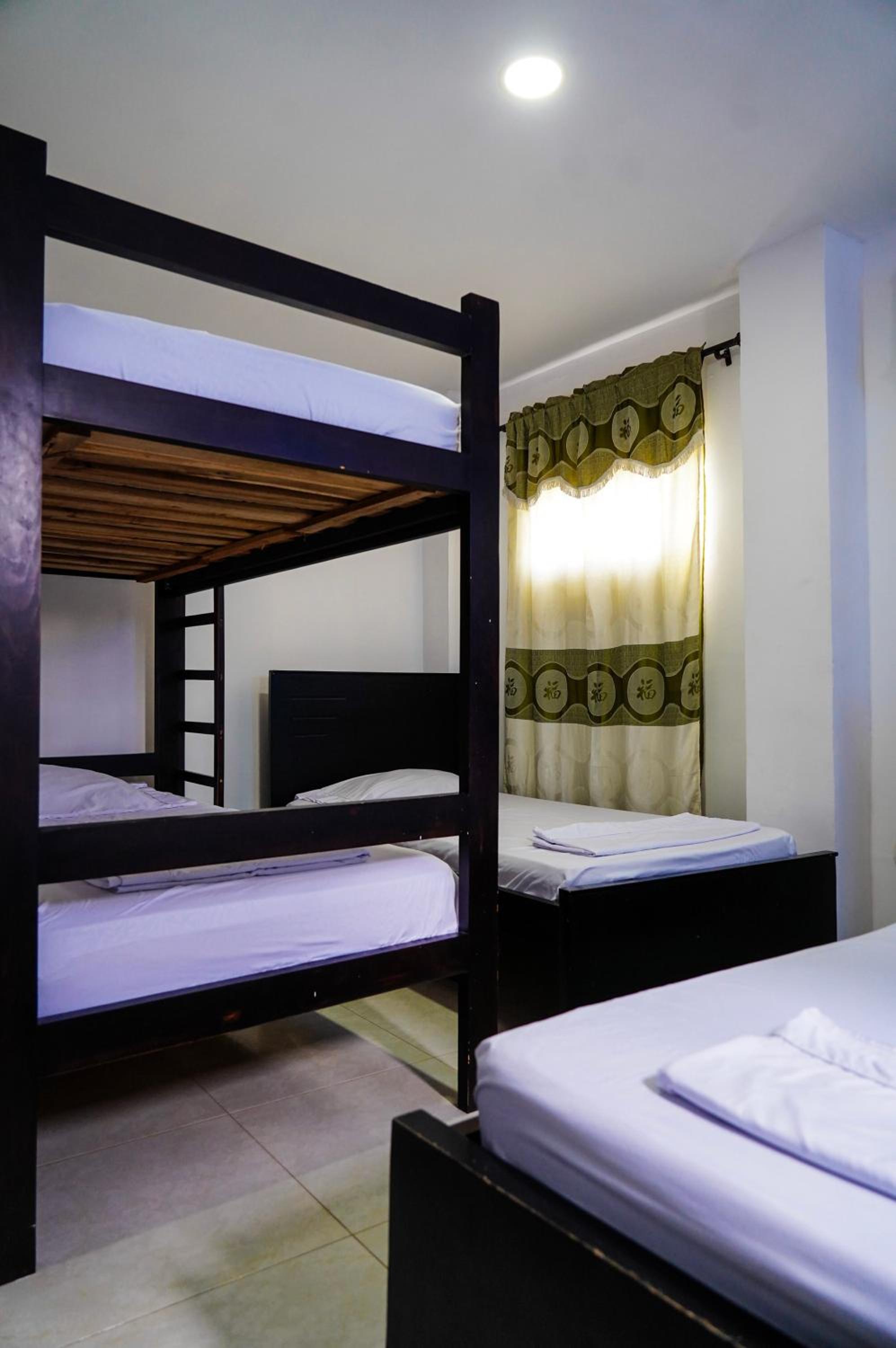 Triple Room With Private Bathroom photo 3