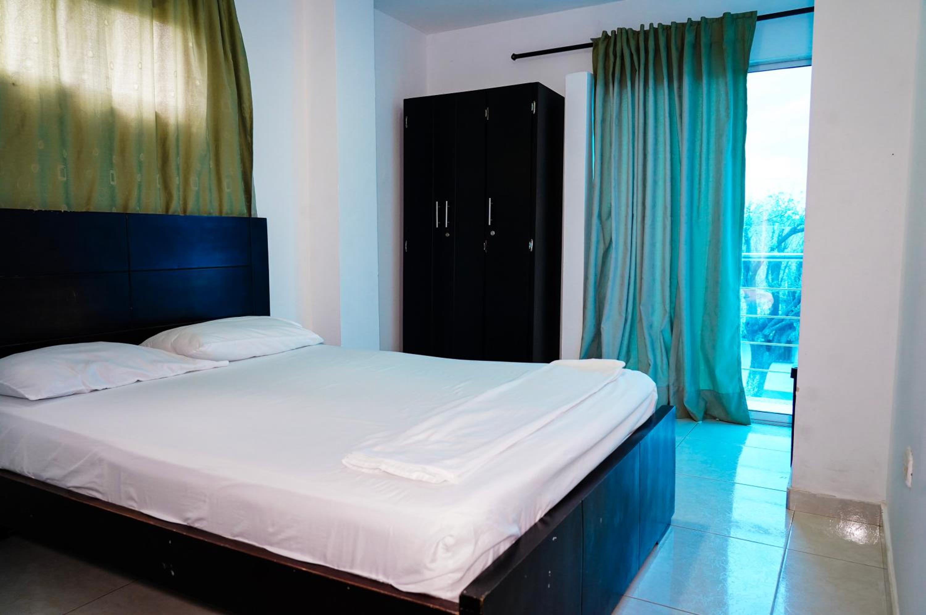 Deluxe Double Room With Balcony photo 2