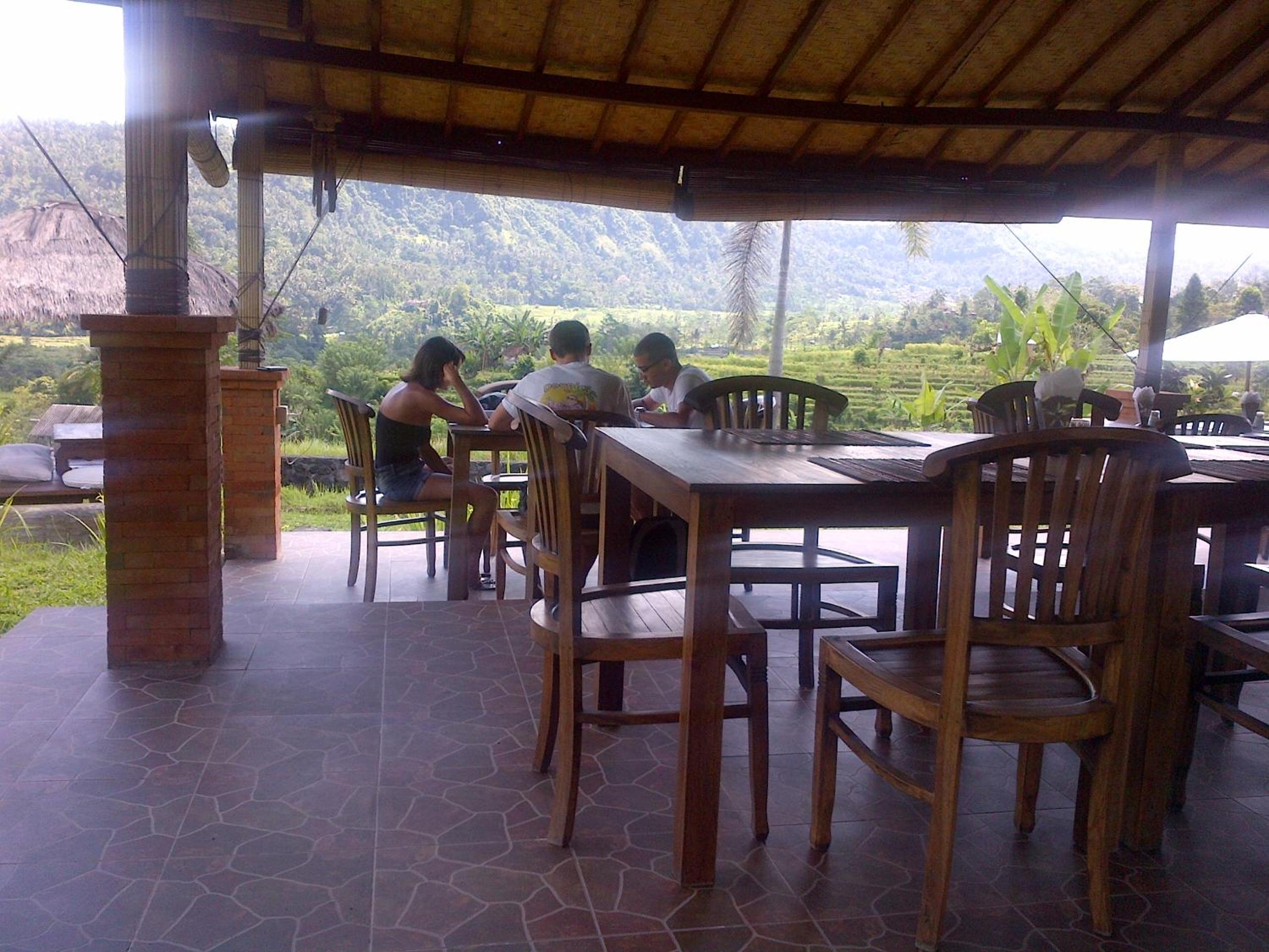 Bungalow with Garden View - Photo 18