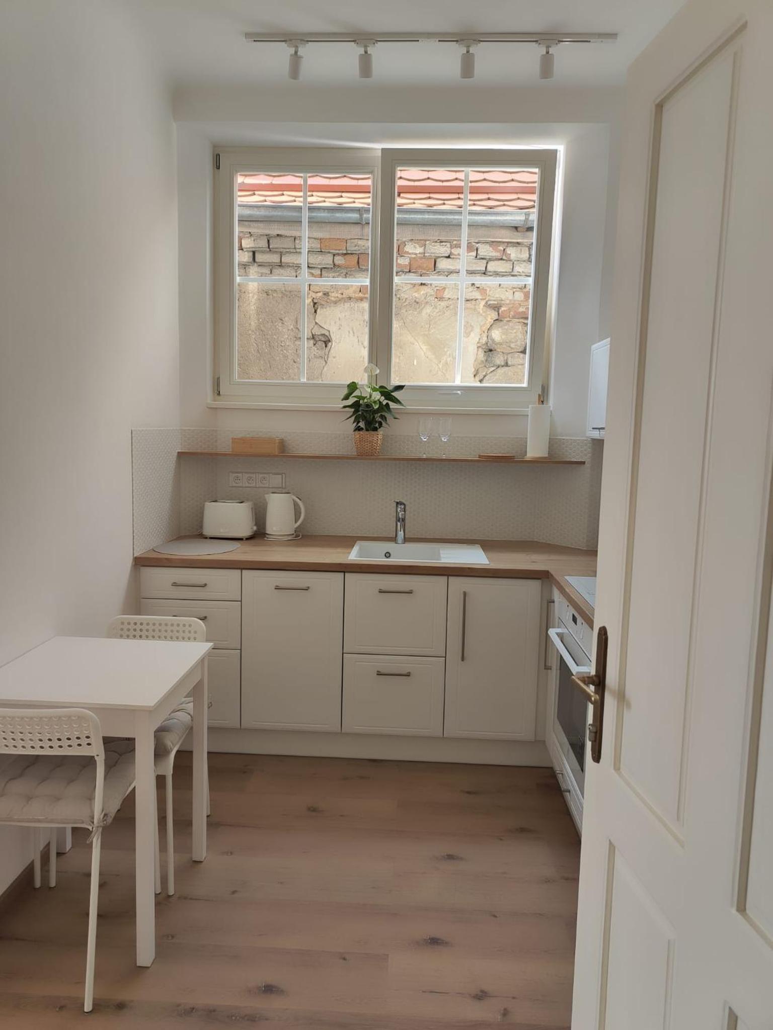 Double Room with Balcony photo 2