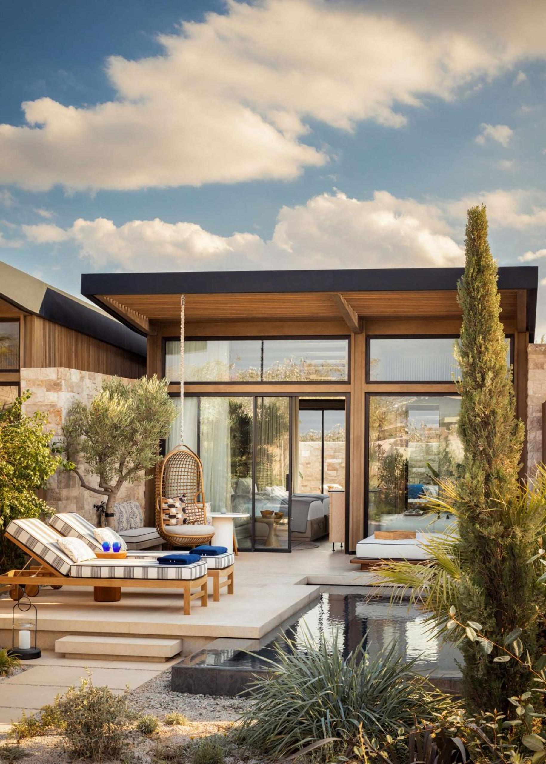 Aesthesis Bungalow King with private pool