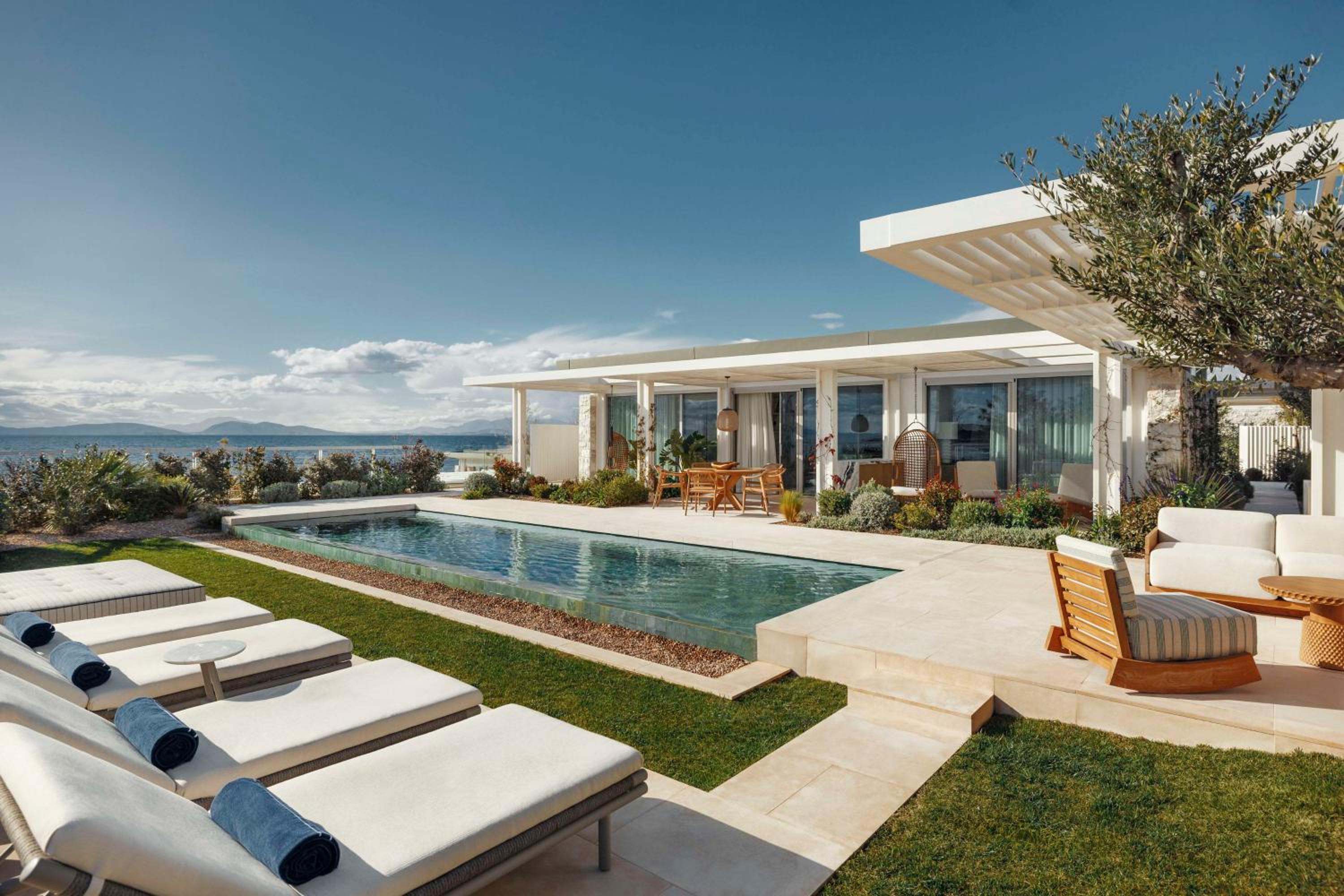 Villa Gaia with private pool thumbnail 5
