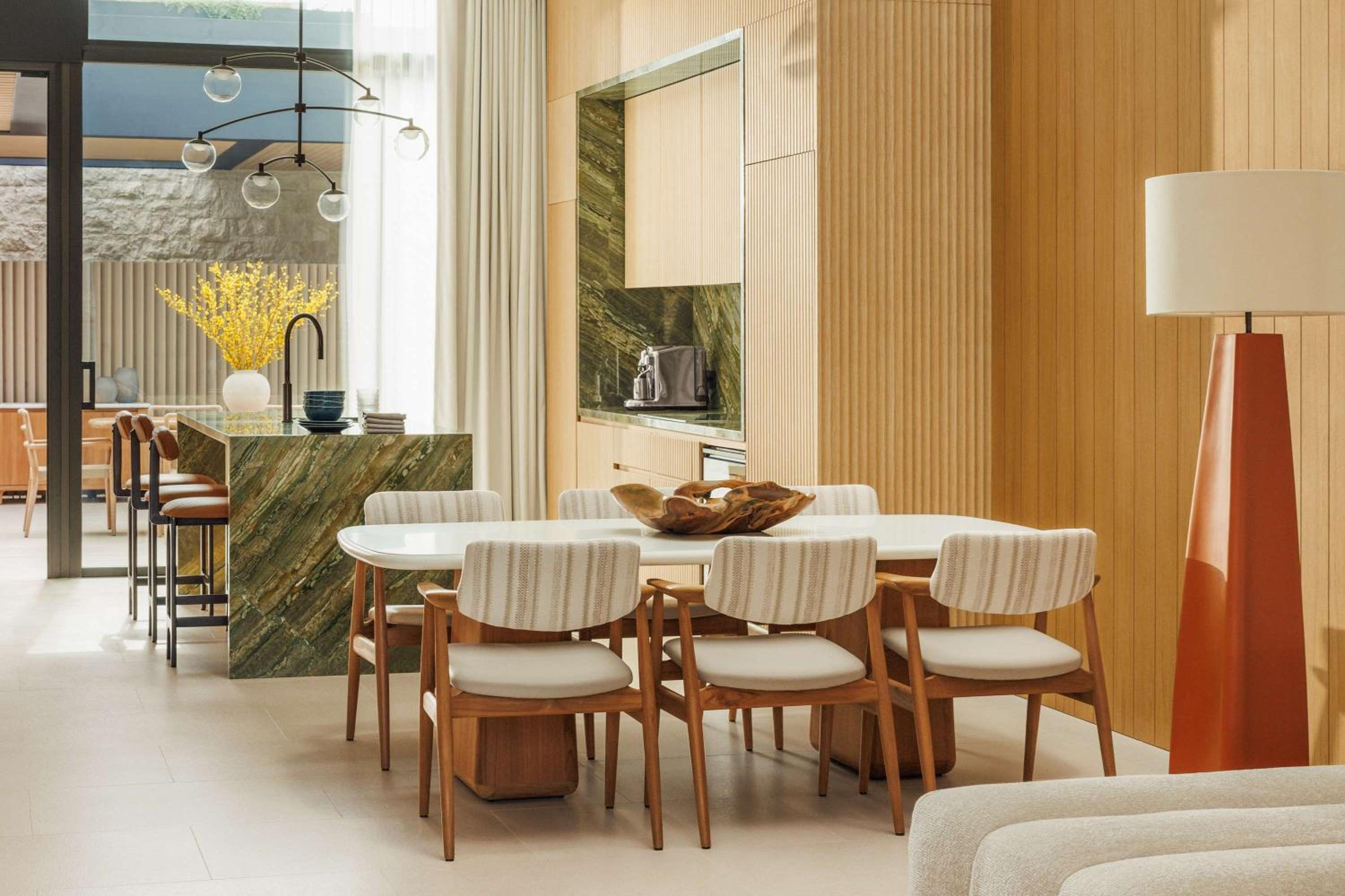 2 Bedroom Epos Residence - Seafront With Private Pool