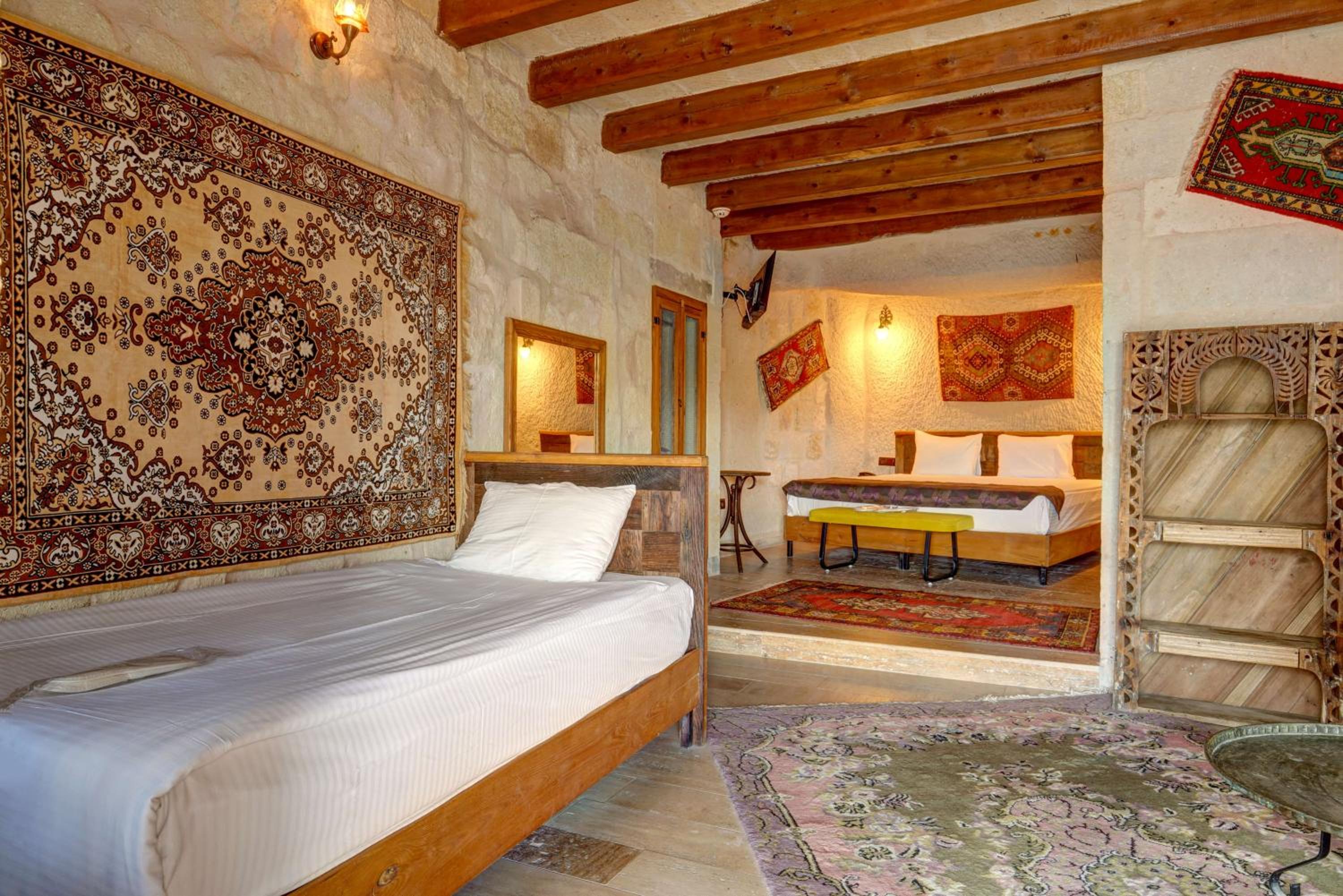Deluxe Triple Room photo 1