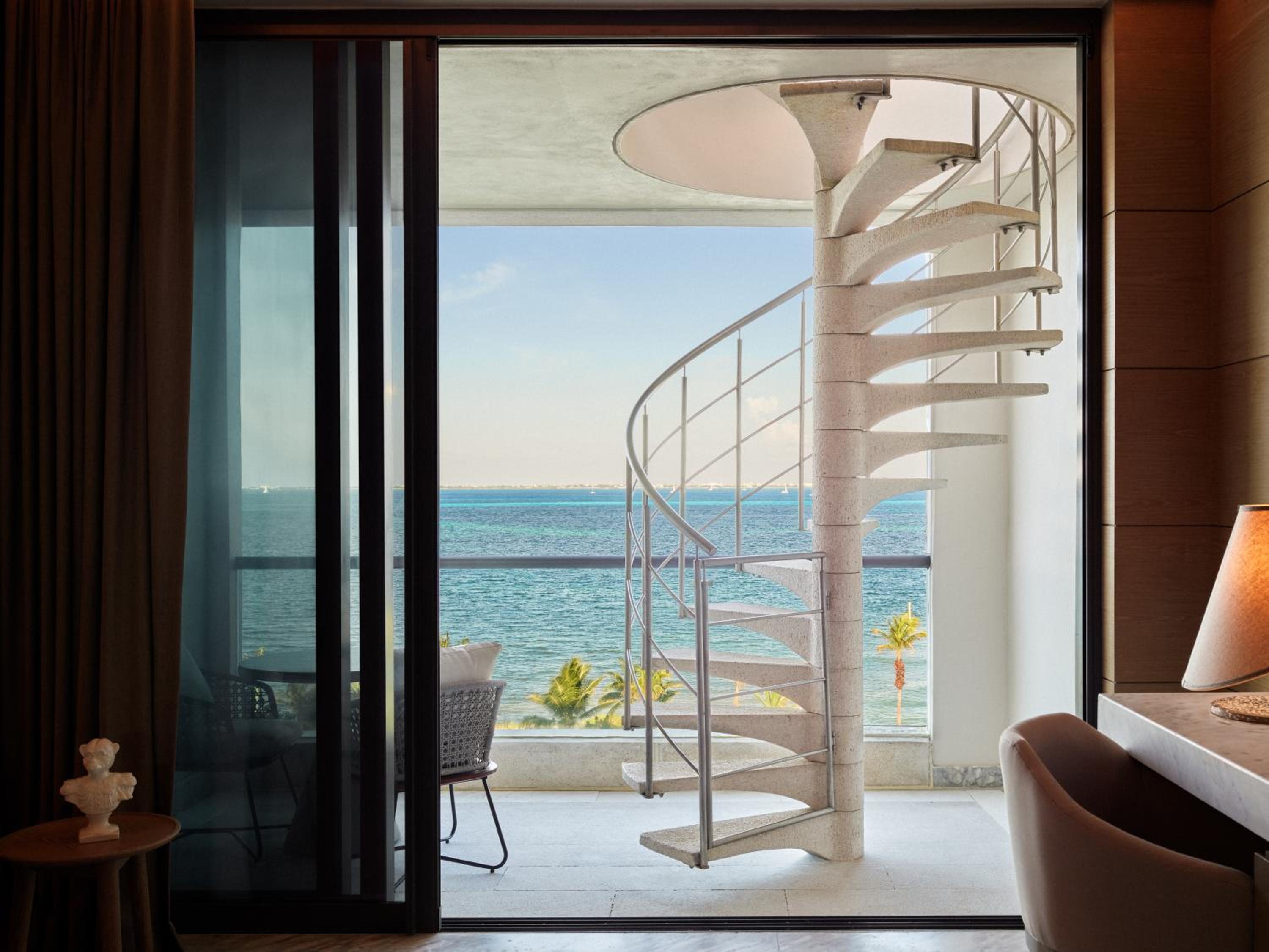 SLS Elite Rooftop Queen Room with Two Queen Beds and Ocean View thumbnail 5