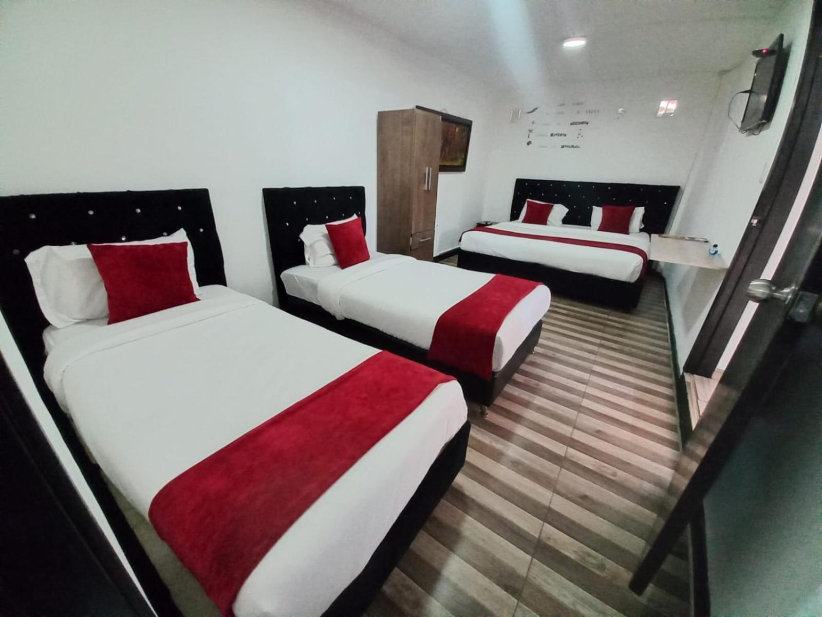 Deluxe Quadruple Room